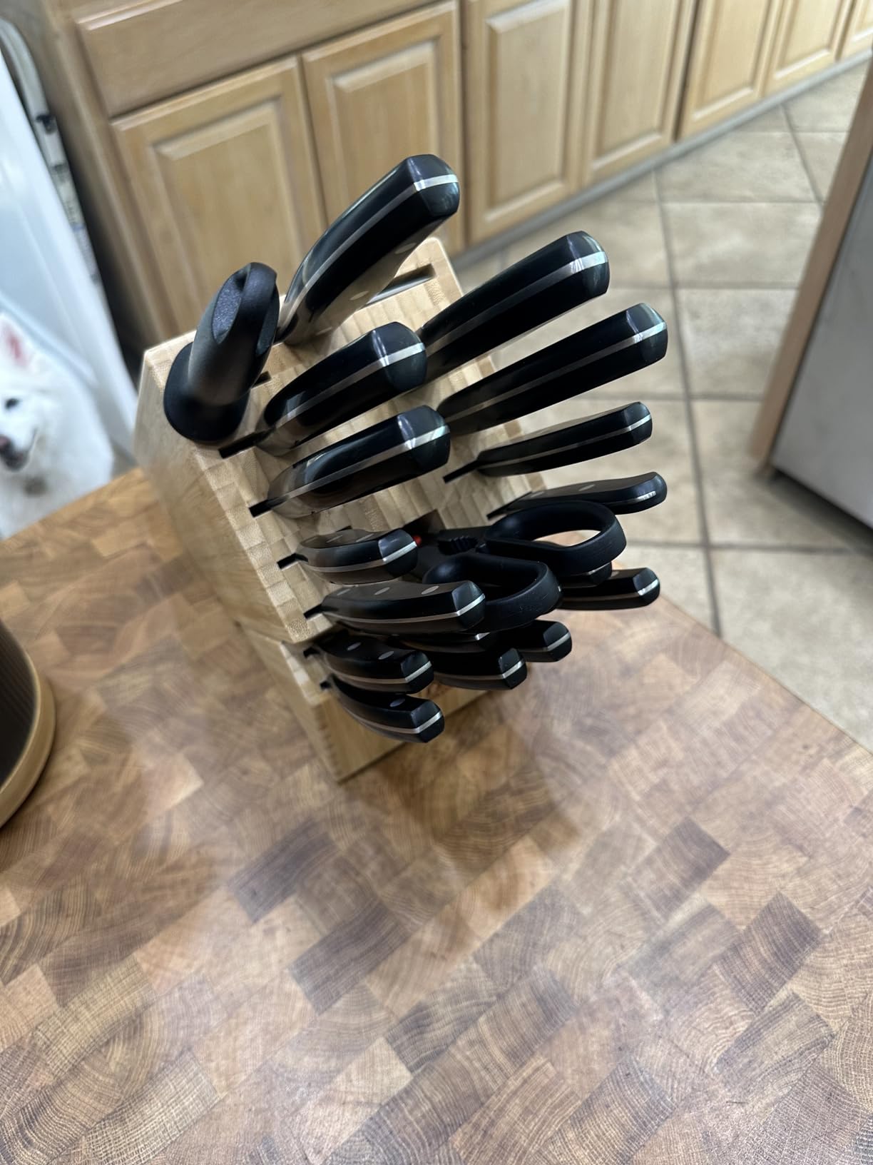 ZWILLING Twin Signature 19-pc Kitchen Knife Set with Block, Chef Knife, Professional Chef Knife Set, German Knife Set Light Brown customer photo 1