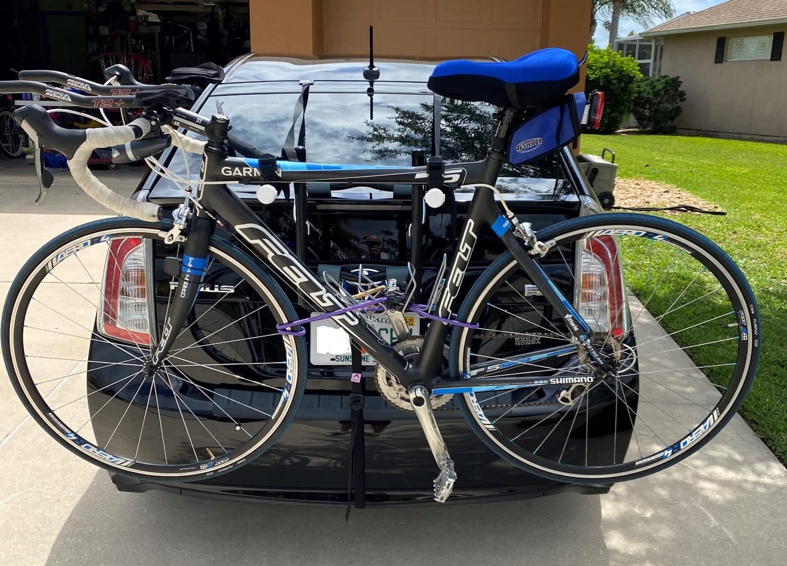 Allen Deluxe 3-Bike Trunk Mount Rack, Blk/ Silver customer photo 1