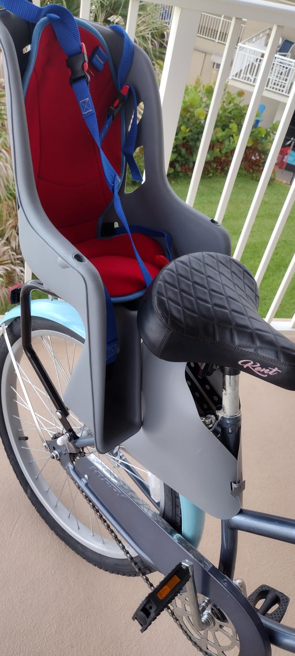 Bell Cocoon 300 Rear Mount Child Bike Seat — 5-Point Harness, Spoke Guard, Fits 26–27 in Bikes, Up to 40 lbs, Ages 1+ customer photo 2