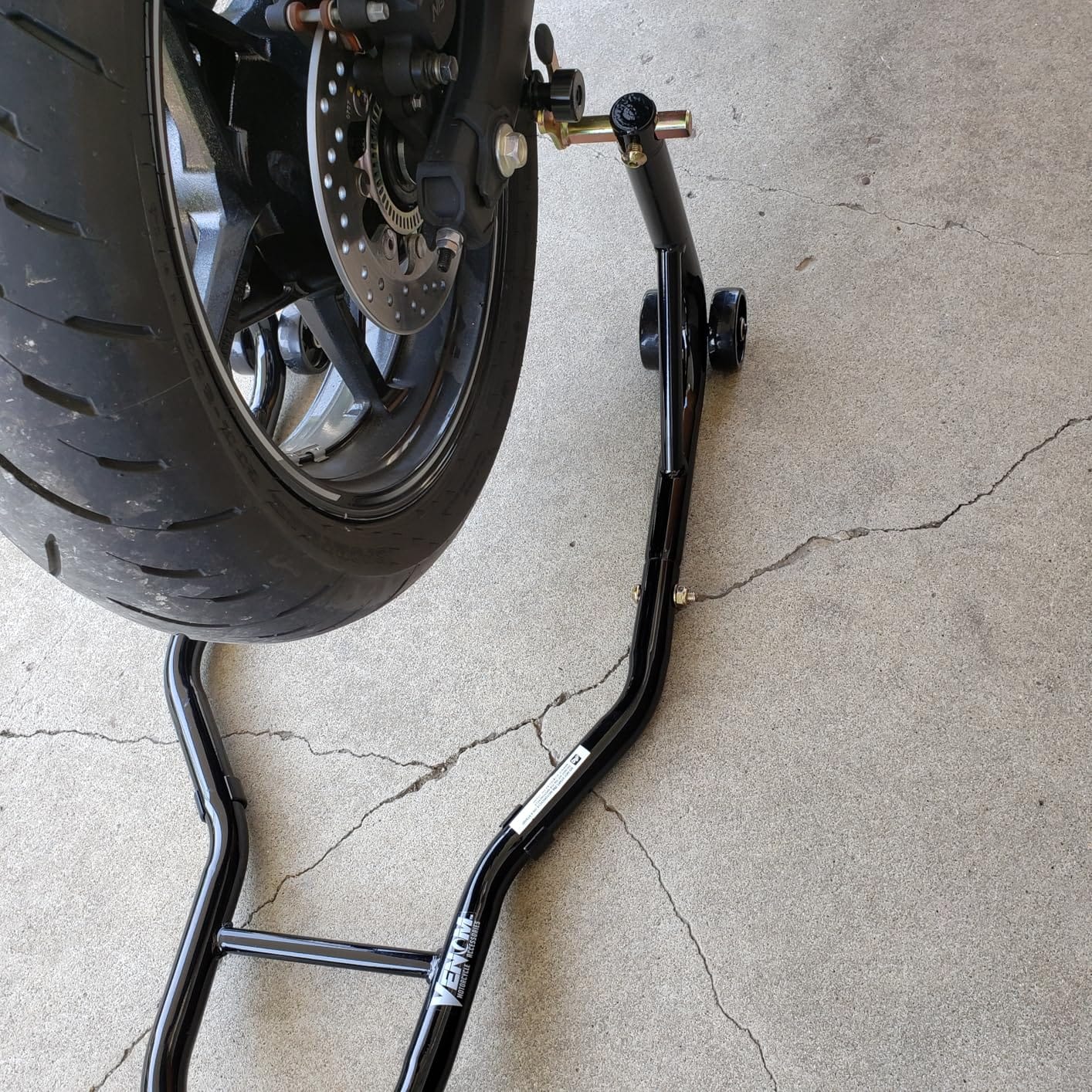 Venom Motorcycle Stand Lift, Front & Rear Combo, Universal Paddock Lift Stand, Front Wheel Fork Stand Rear Wheel Swingarm Spool Stand, Compatible With Most Yamaha Honda Kawasaki Suzuki BMW Motorcycles customer photo 1