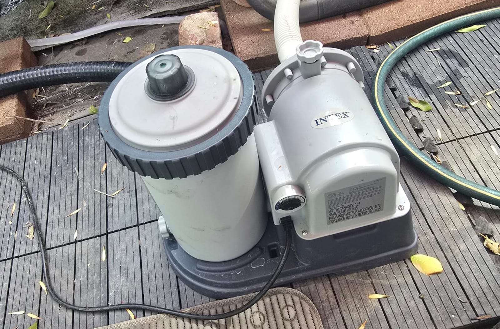 Intex C2500 Krystal Clear Cartridge Filter Pump for Above Ground Pools: 2500 GPH Pump Flow Rate – Improved Circulation and Filtration – Easy Installation – Improved Water Clarity – Easy-to-Clean customer photo 2