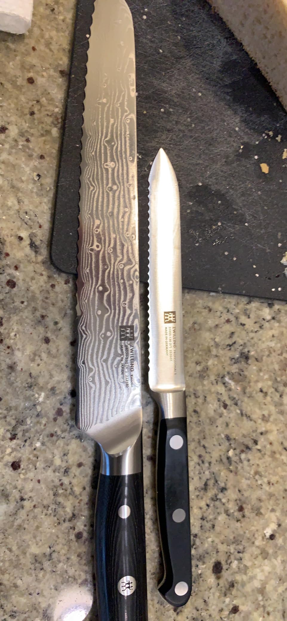 ZWILLING Professional S 2-Piece Razor-Sharp German Carving Knife Set, Made in Company-Owned German Factory with Special Formula Steel perfected for almost 300 Years, Dishwasher Safe customer photo 2