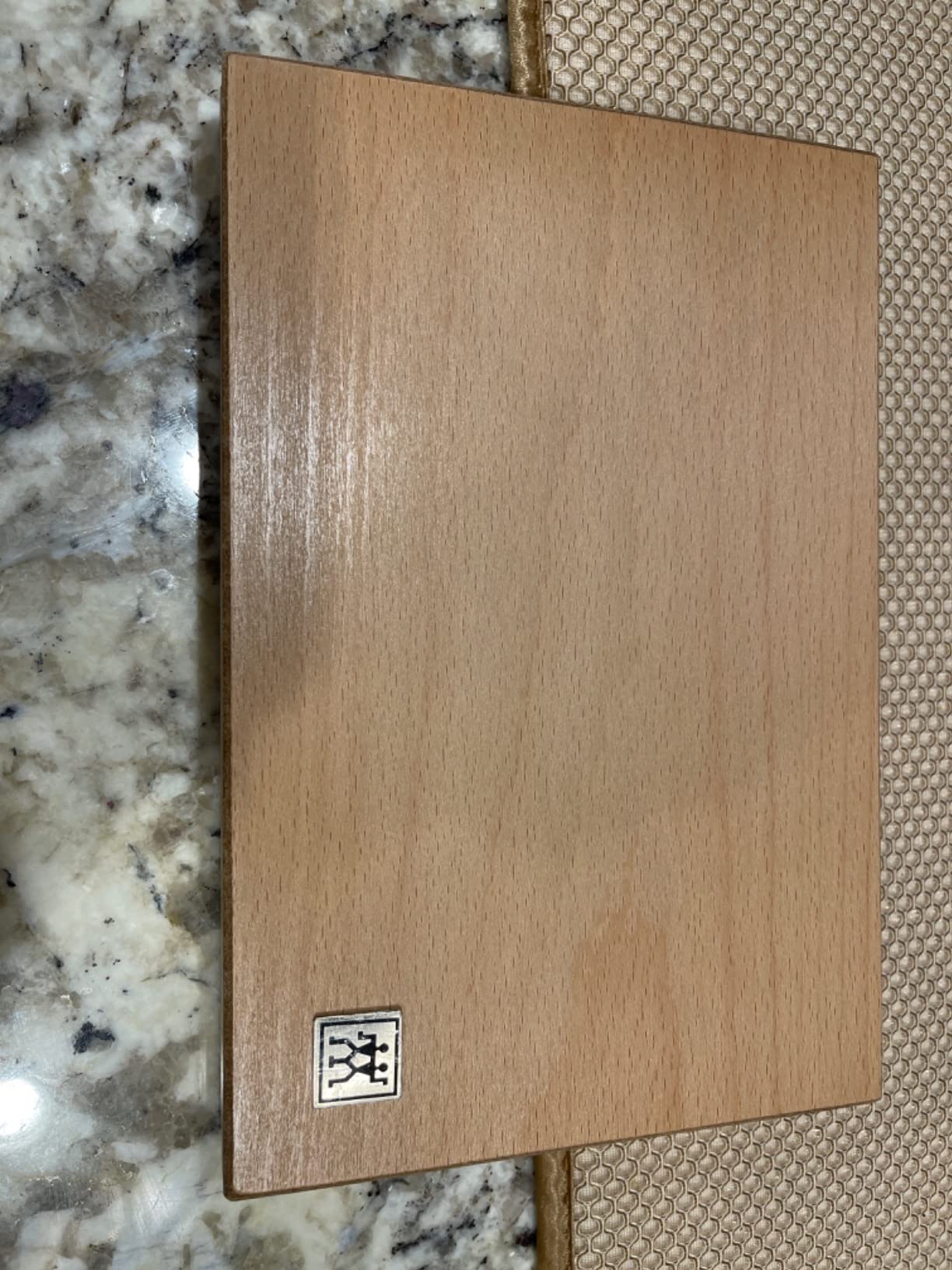 Zwilling Ultra-Sharp Steak Knives Set of 8 with Wood Gift Box customer photo 2