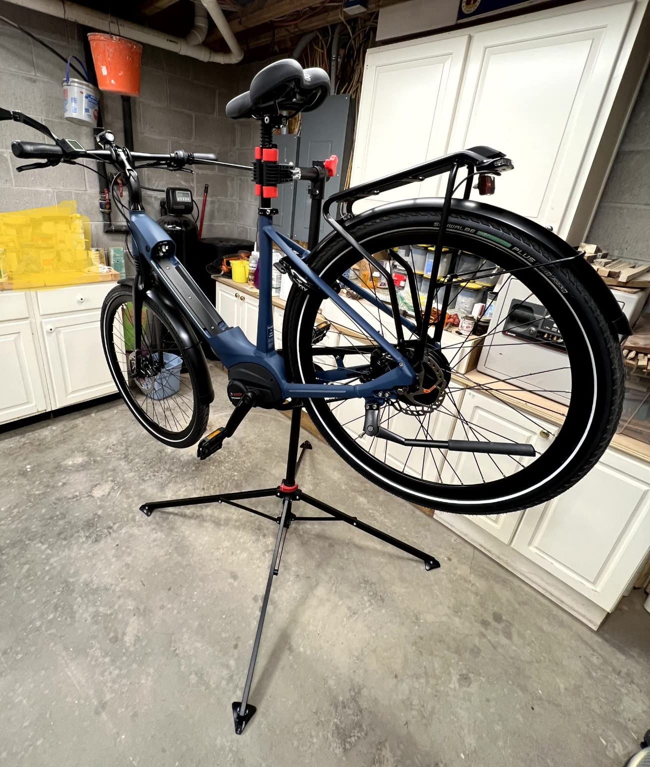 Yaheetech Bike Repair Stand Adjustable Foldable Bicycle Maintenance Rack customer photo 1