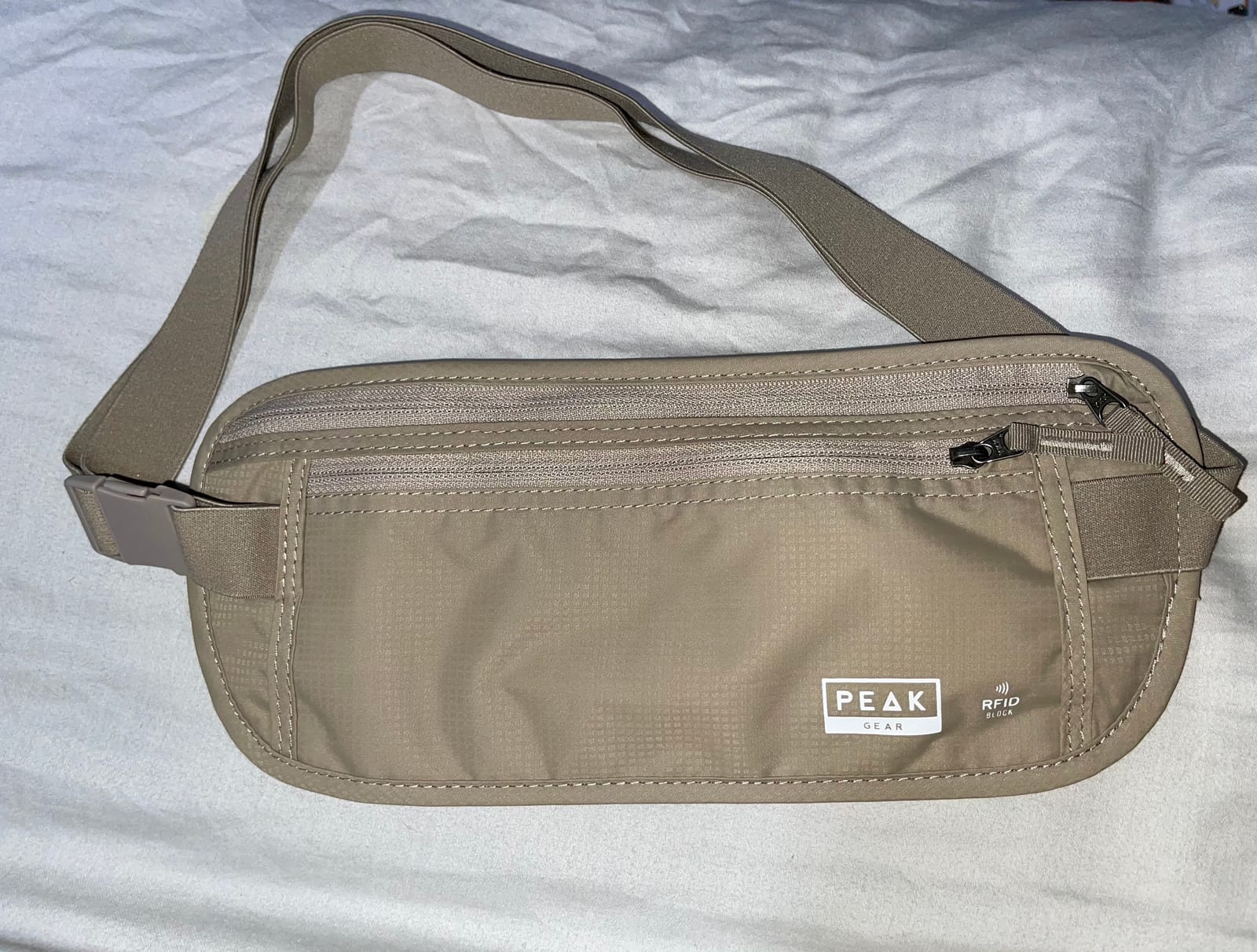 Peak Gear Travel Money Belt. Premium Quality Travel Wallet with RFID Blocking Fabric to Protect Credit Cards, Passports and Documents. Exclusive Theft Protection and 2 Recovery Tags | Beige customer photo 1