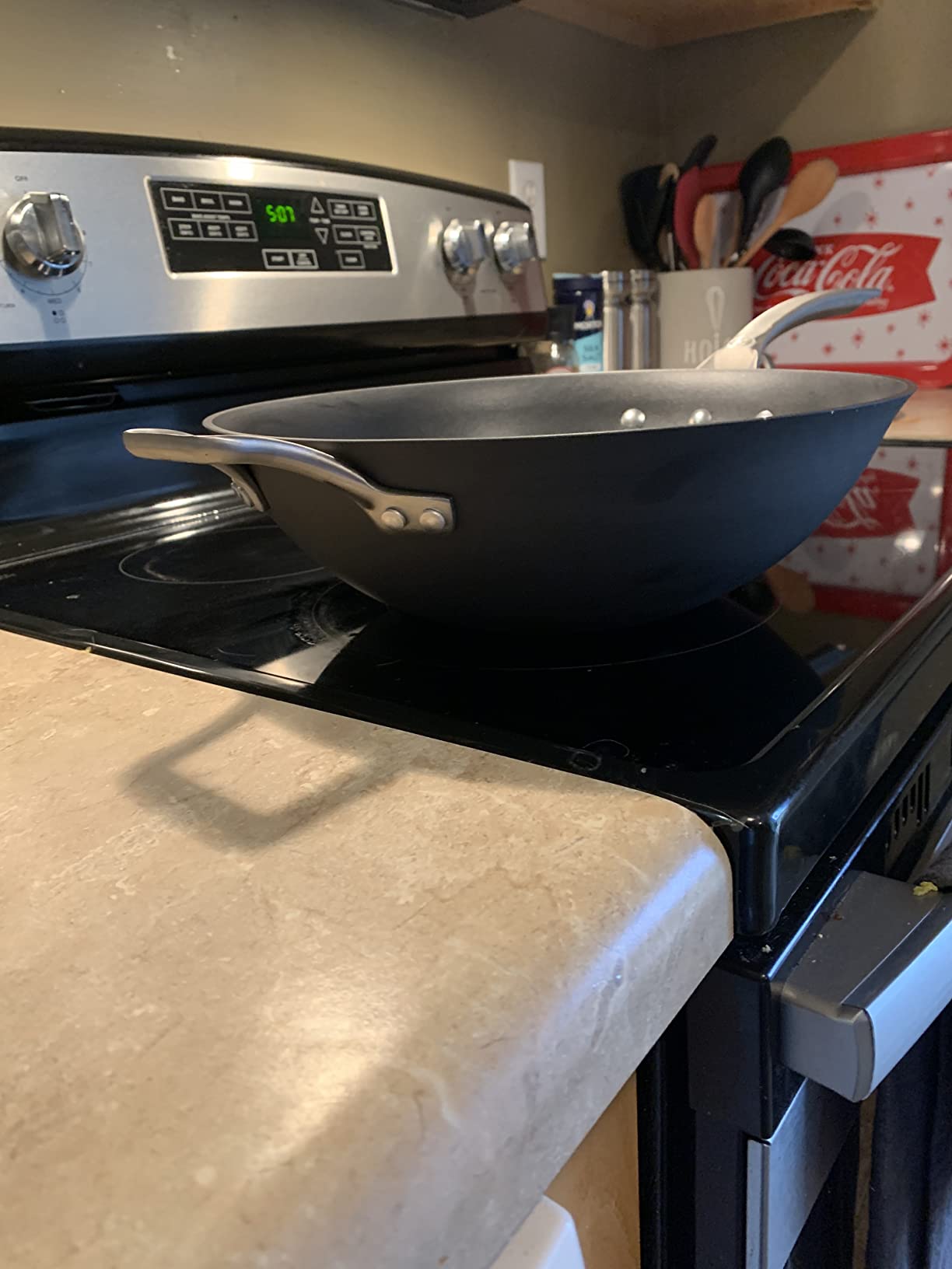 Calphalon Signature Hard-Anodized Nonstick Wok, 12