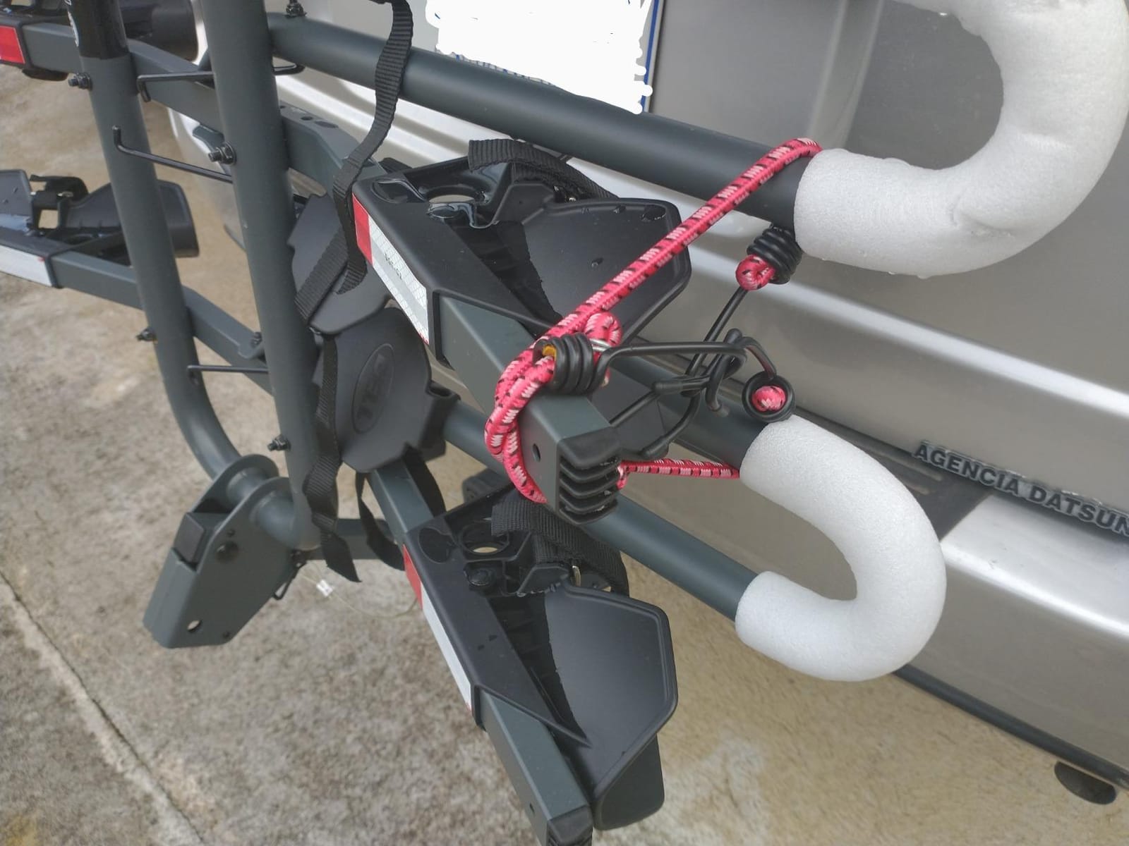 Bell Right Up 350 3-Bicycle Platform Hitch Rack customer photo 2