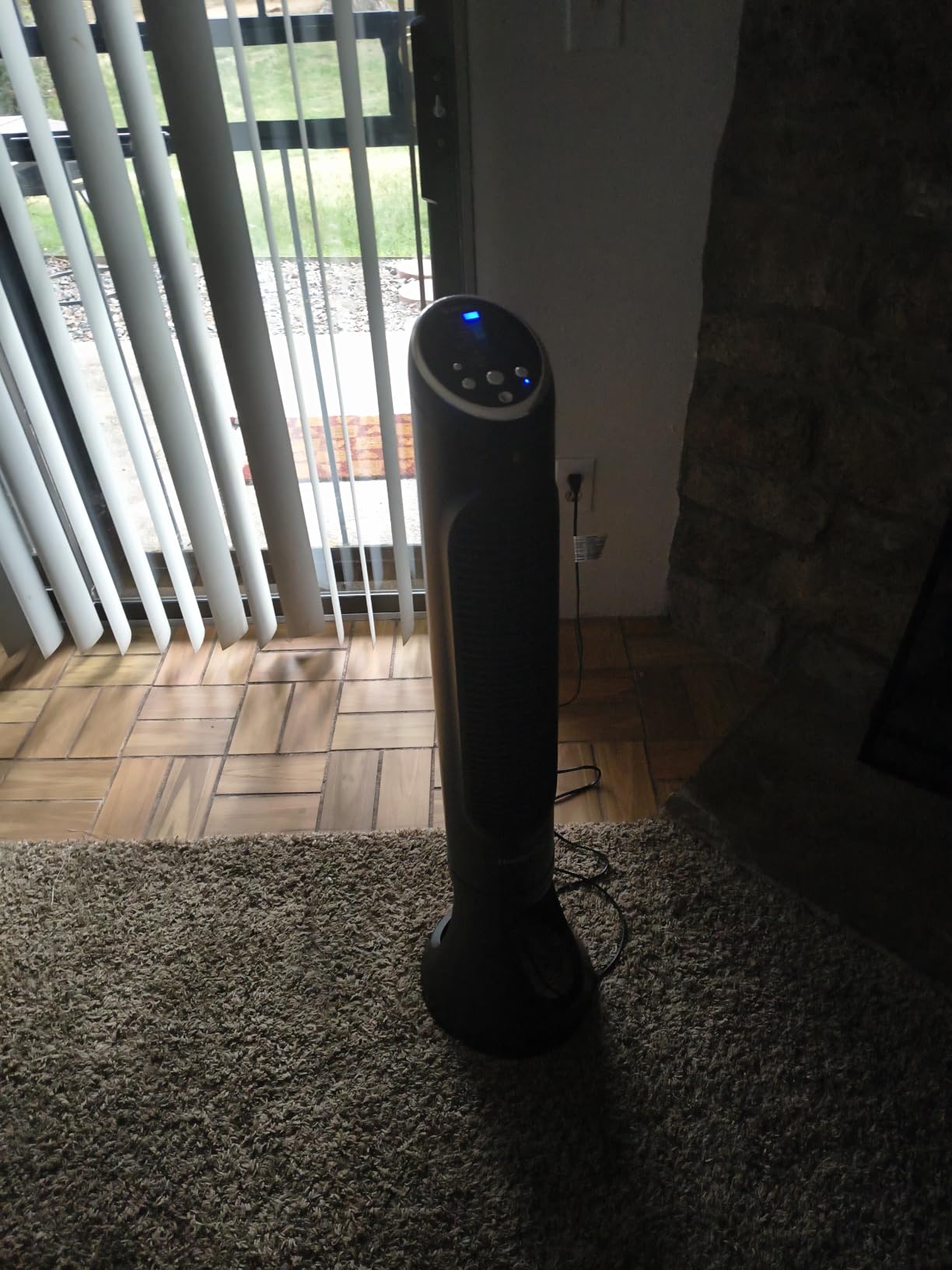 Honeywell QuietSet Whole Room Oscillating Tower Fan with Remote, White, HYF260 customer photo 2