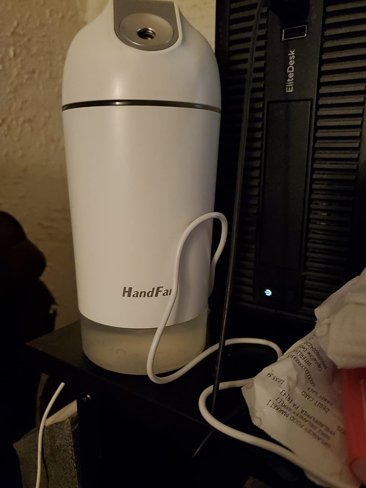 HandFan Small Portable Humidifier, 480ml Dual Mist Personal Ultrasonic Humidifier, Desk Humidifier with Light, Auto Shut-Off, Cool Mist Humidifiers for Bedroom Office Travel Car Plants customer photo 1
