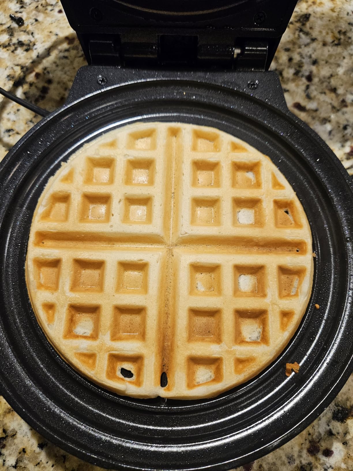 Chefman Anti-Overflow Belgian Waffle Maker w/Shade Selector, Temperature Control, Mess Free Moat, Round Iron w/Nonstick Plates & Cool Touch Handle, Measuring Cup Included, Black customer photo 1