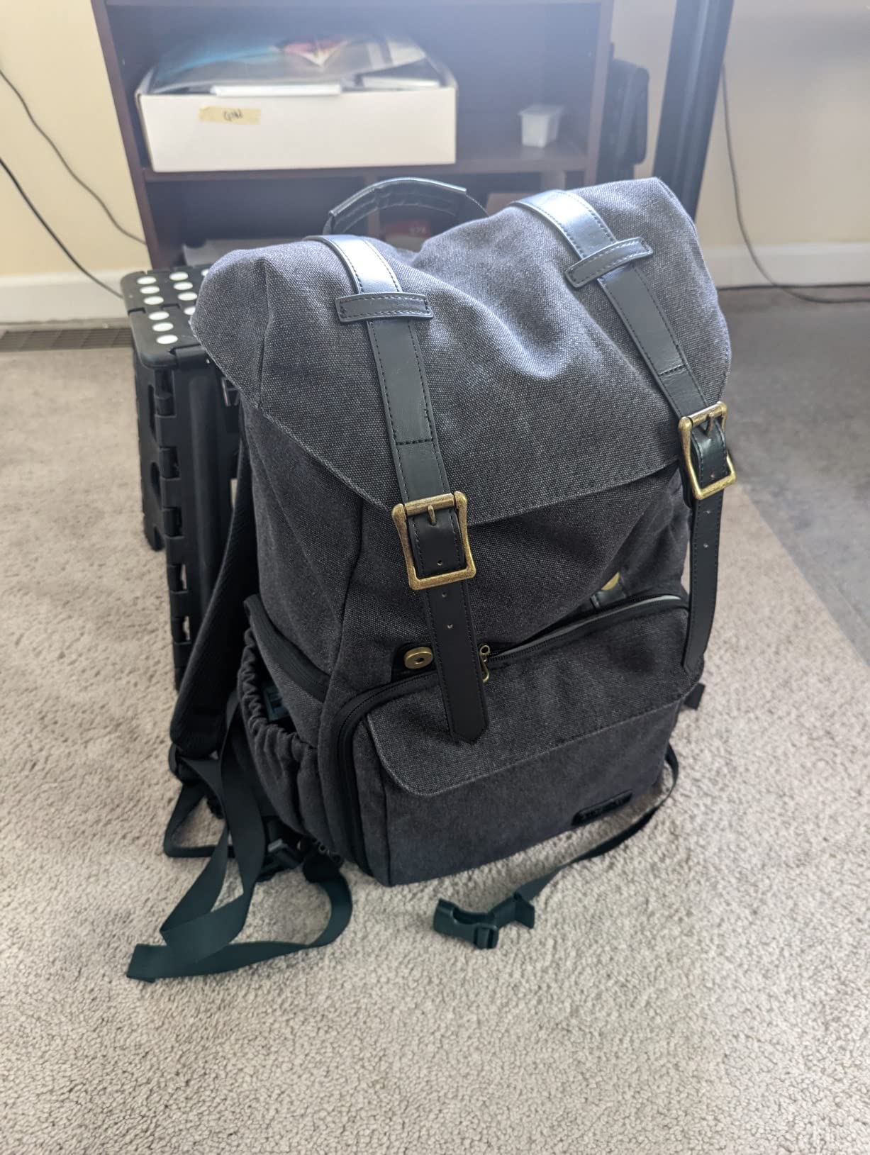 BAGSMART Camera Backpack DSLR Camera Bag Backpacks for Photographers customer photo 2