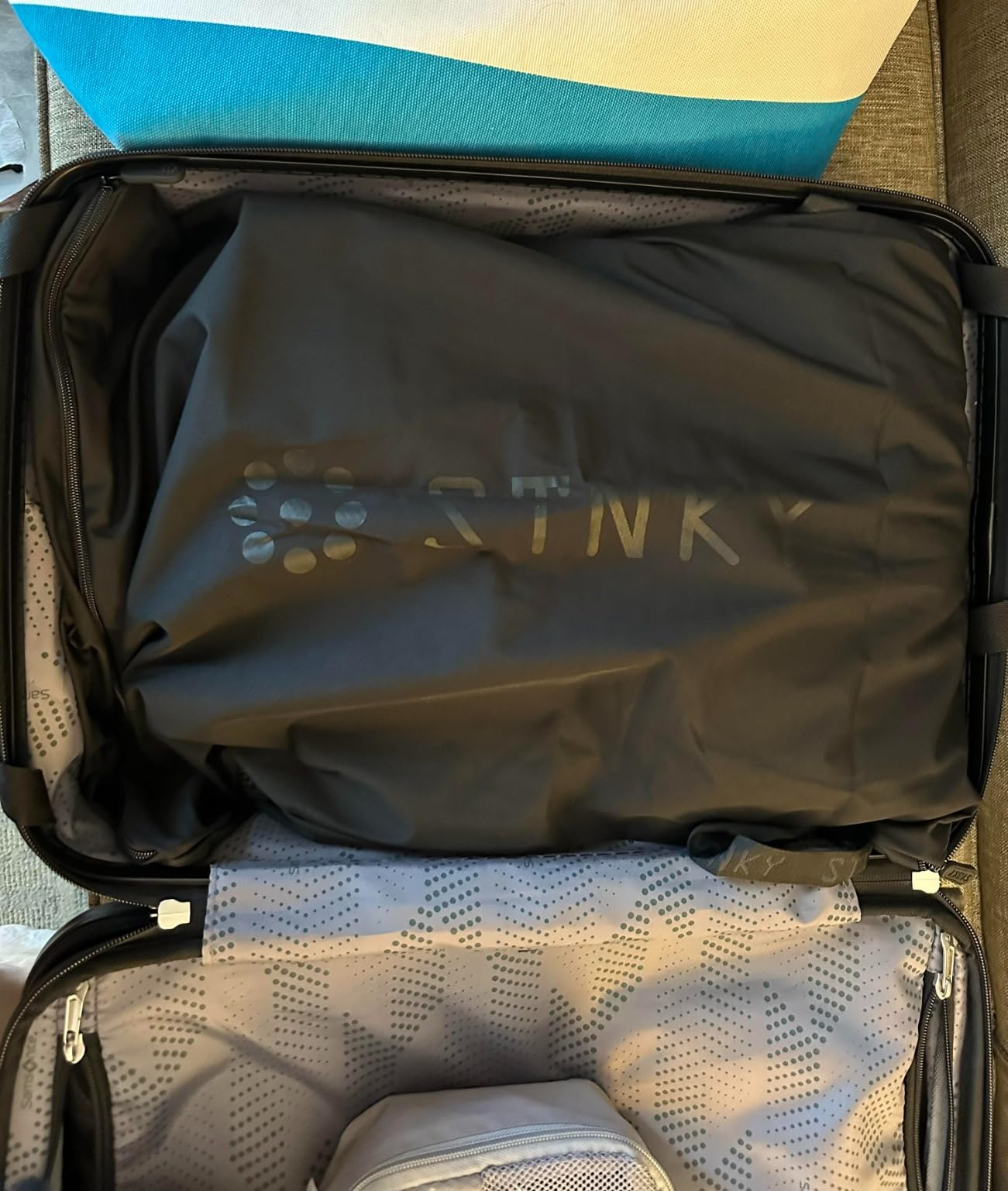 STNKY Bag Pro - Laundry Bags With Zips, Handles and Internal Mesh Bag for Travel, Yoga, Healthcare, Gym Kit, Laundry (XL, Grey) customer photo 2