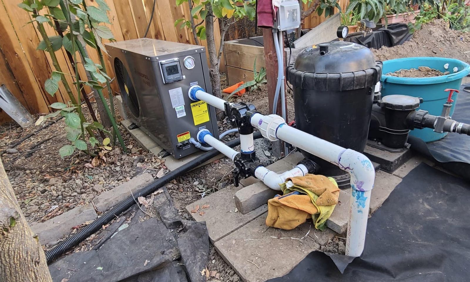 FibroPool FH255 Pool Heat Pump - 240V Electric - 55,000 BTU - Metal customer photo 2