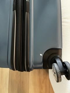 Samsonite Omni 2 24-Inch Medium Checked Hardside Luggage with 360° Spinner Wheels - Scratch Resistant Hardshell - TSA Lock - Expandable Polycarbonate Shell for Lightweight Travel - Artic Silver customer photo 1