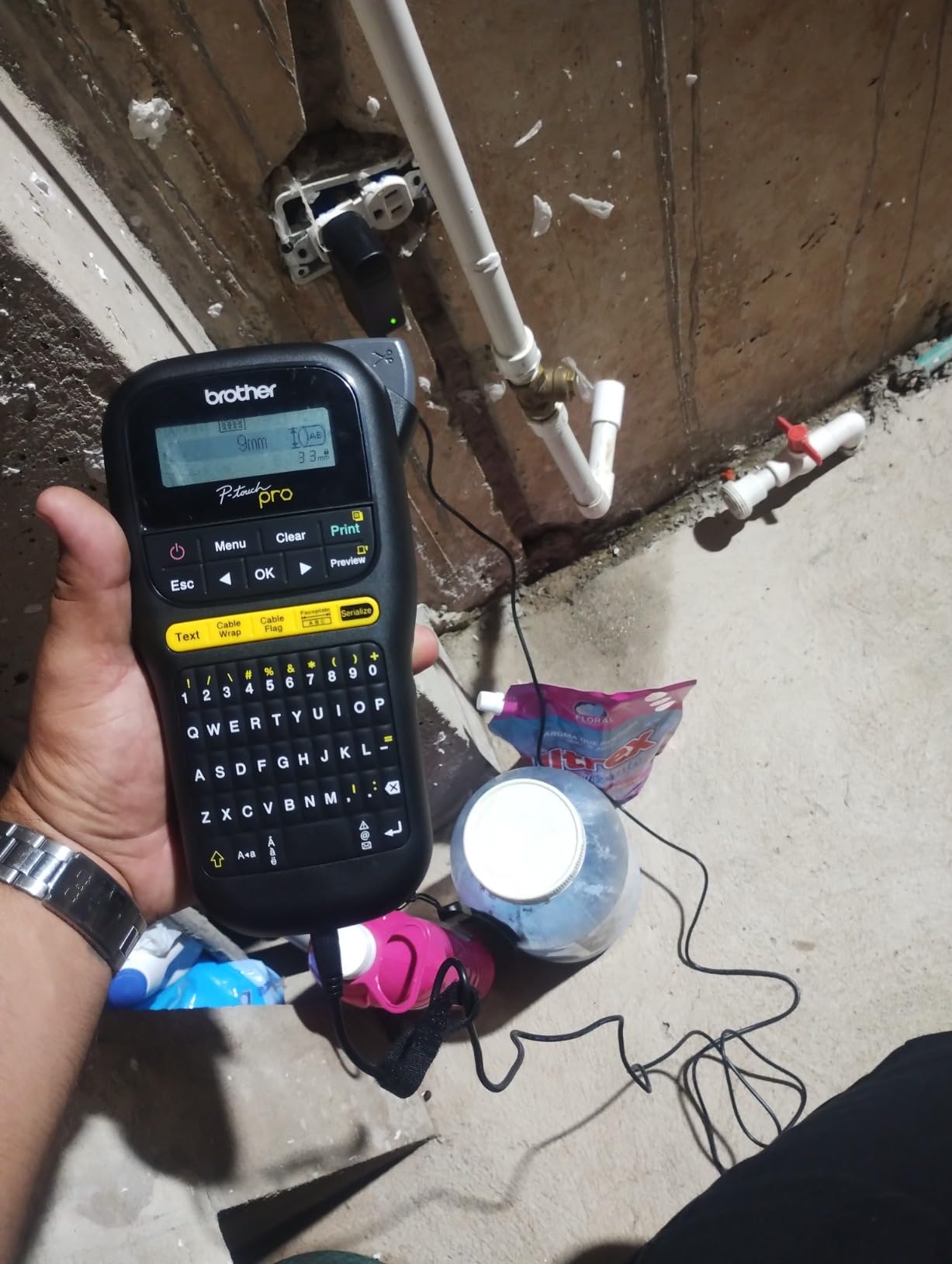Brother Genuine P-touch PTH111 P-Touch Pro Label Maker customer photo 2