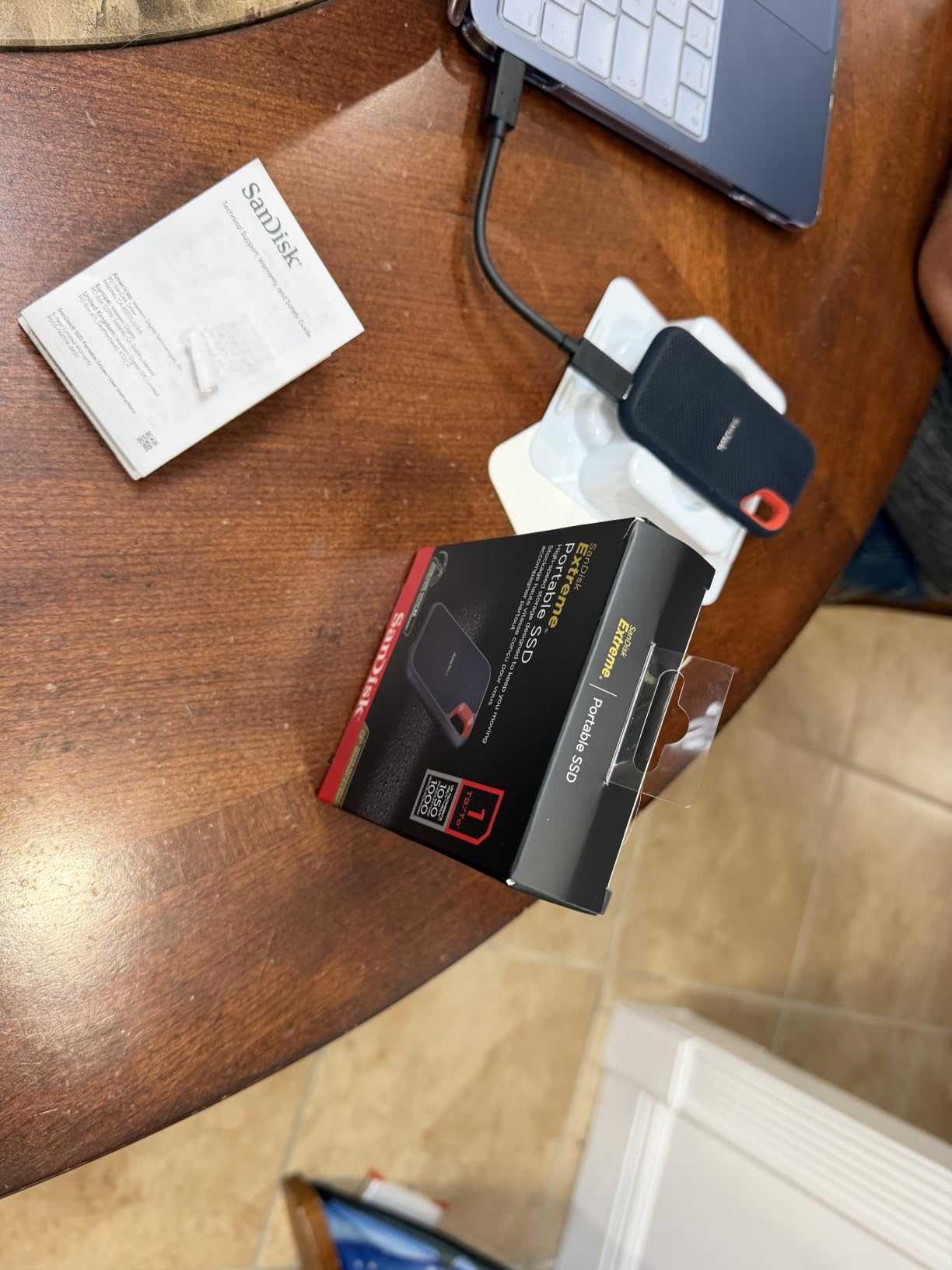 SANDISK 2TB Extreme Portable SSD (Old Model) - Up to 1050MB/s, USB-C, USB 3.2 Gen 2, IP65 Water and Dust Resistance, Updated Firmware - External Solid State Drive - SDSSDE61-2T00-G25 customer photo 2
