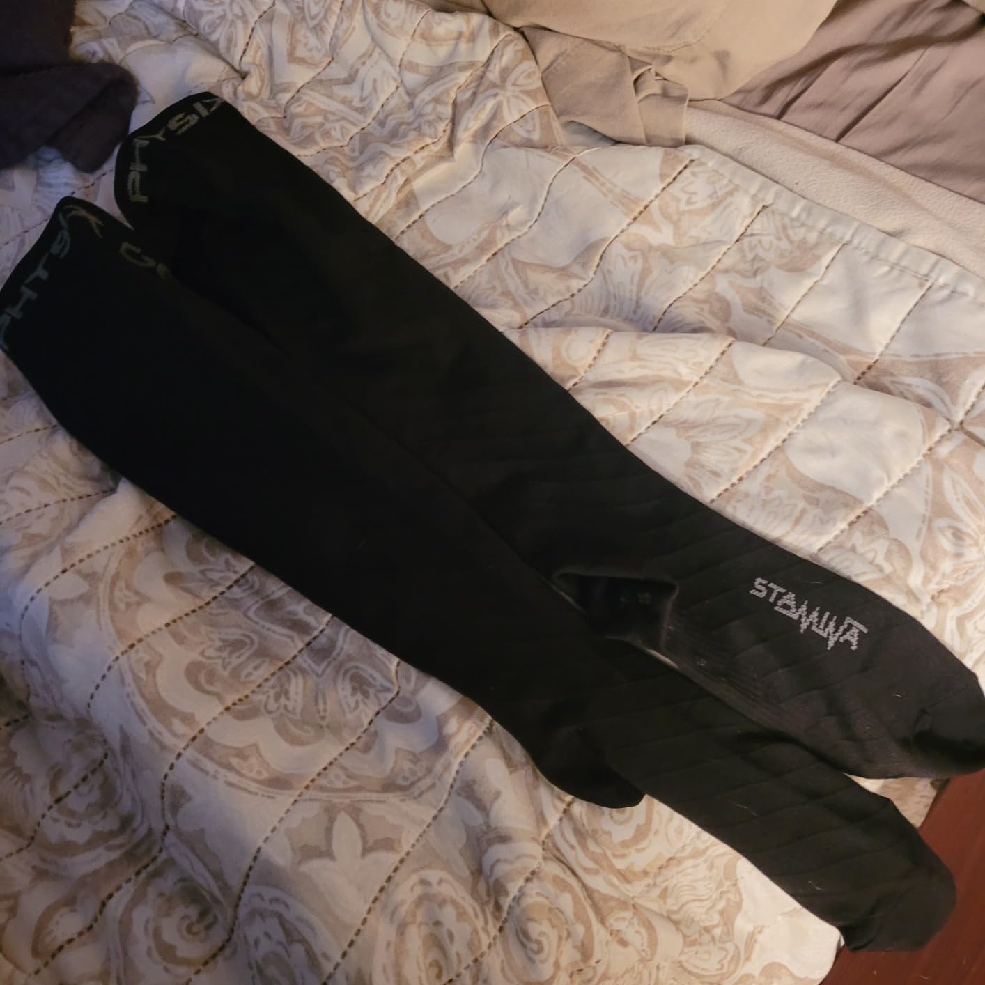Physix Gear Compression Socks 20-30 mmHg - Men & Women - Running, Nurses, Shin Splints, Flight, Travel customer photo 1
