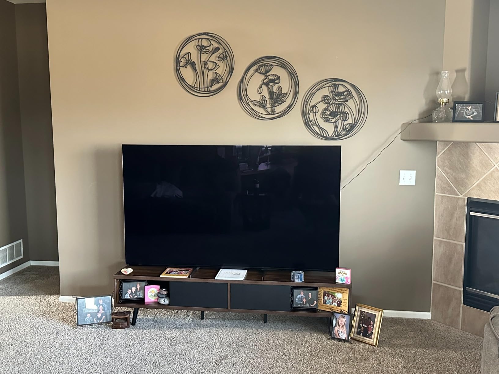 Bestier 70 Inch Mid Century Modern TV Stand for 75 Inch TVs, Low Profile Entertainment Center With Storage, Cord Management for Living Room, Gray Wash customer photo 2