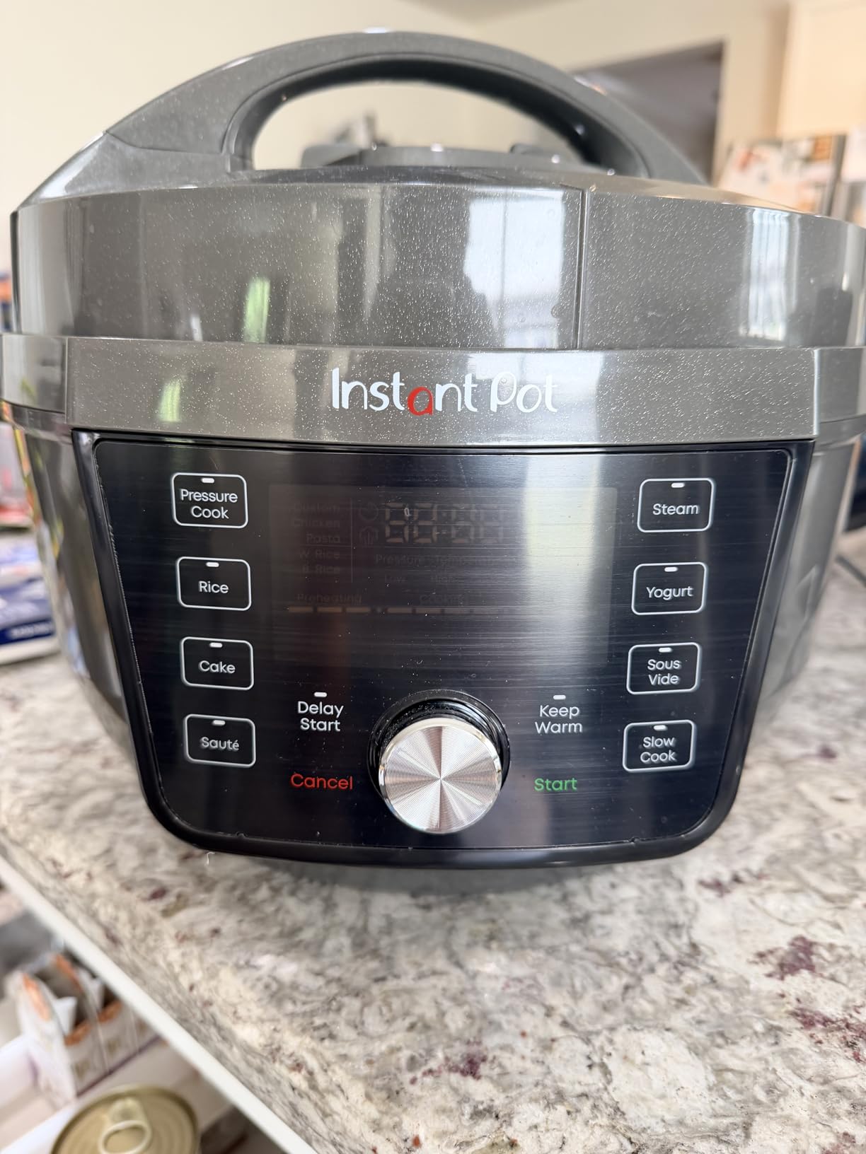 Instant Pot Pro 6 Qt 10-in-1 Electric Pressure Cooker, Black customer photo 2