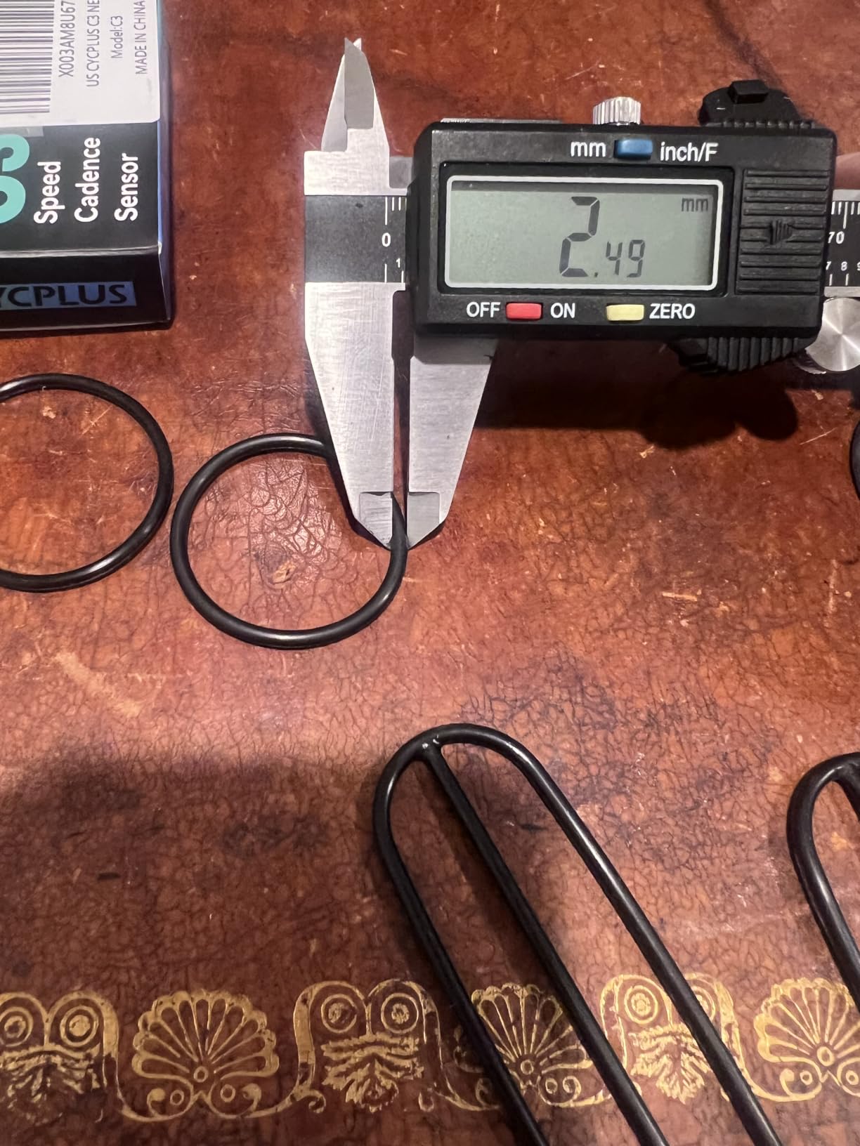 CYCPLUS Cycling Speed & Cadence Sensor, Bluetooth & ANT+, IP67 Waterproof customer photo 1
