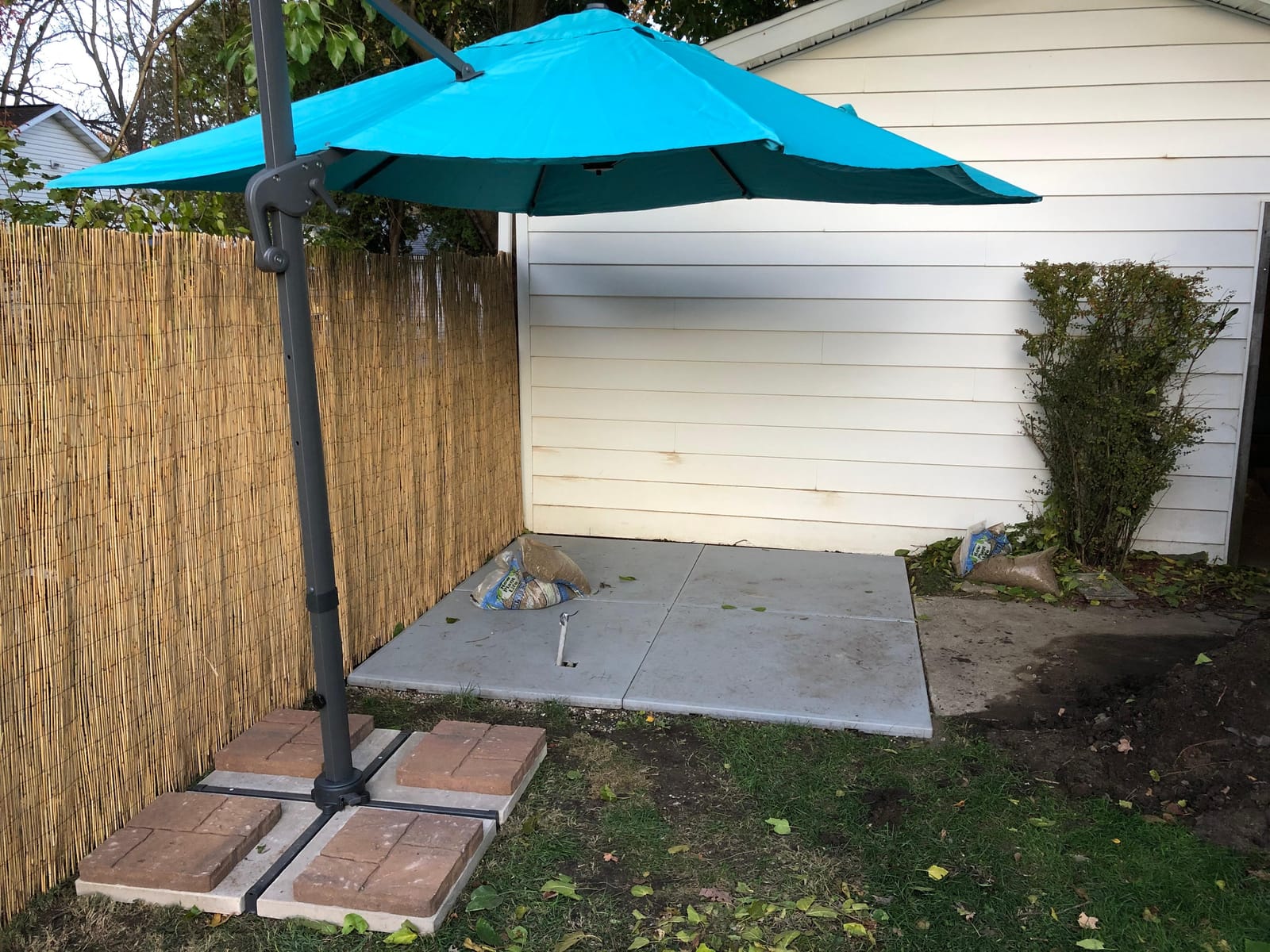 Sunnyglade 10x13Ft Cantilever Patio Umbrella Rectangular Deluxe Offset Navy customer photo 1