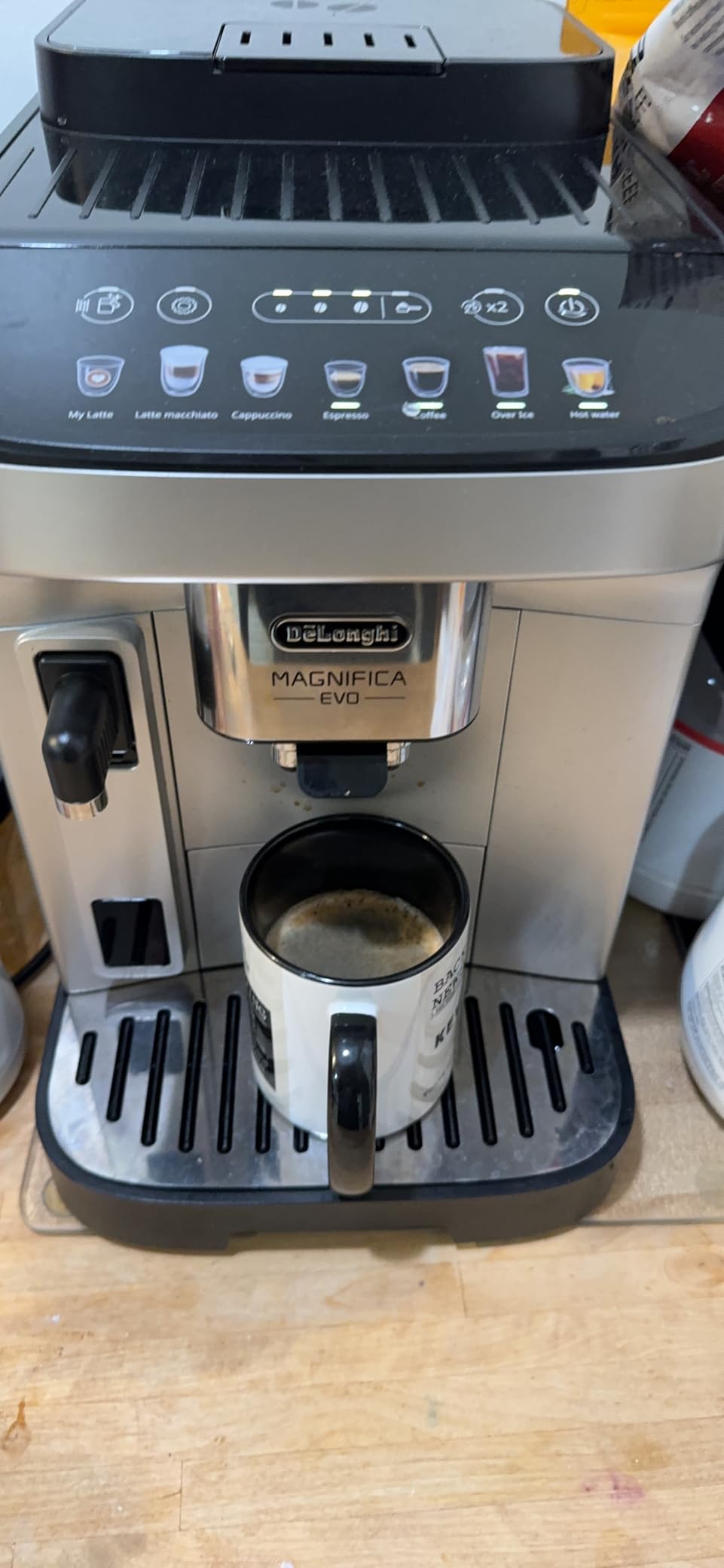 De'Longhi Magnifica Evo Automatic Espresso Machine, Milk Frother, Silver customer photo 2