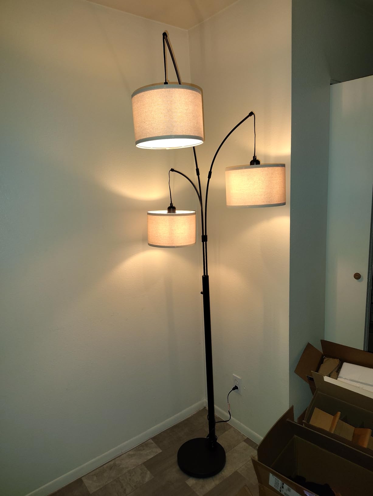 Dimmable 3 Lights Floor Lamp - 3000LM Super Bright Arc Floor Lamps for Living Room, Modern Tall Standing Lamp With Beige Shades, Mid Century Tree Floor Lamp for Bedroom Office, 3 LED Bulbs Included customer photo 1