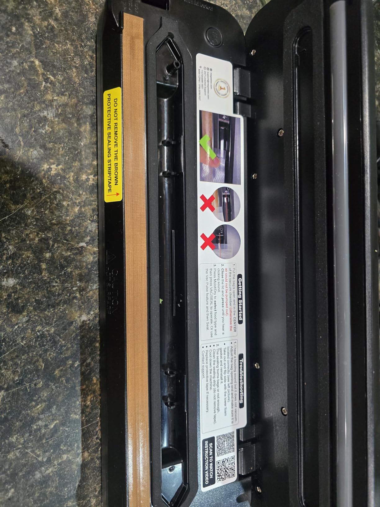 MEGAWISE Vacuum Sealer Machine, 80kPa, Built-In Cutter, Dry/Moist customer photo 2