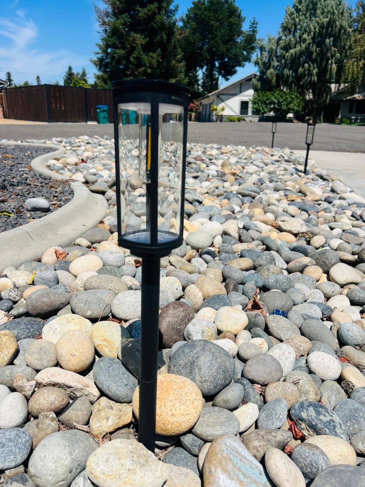 BITPOTT Solar Lights Outdoor, 8 Pack, Warm White, IP65 customer photo 1