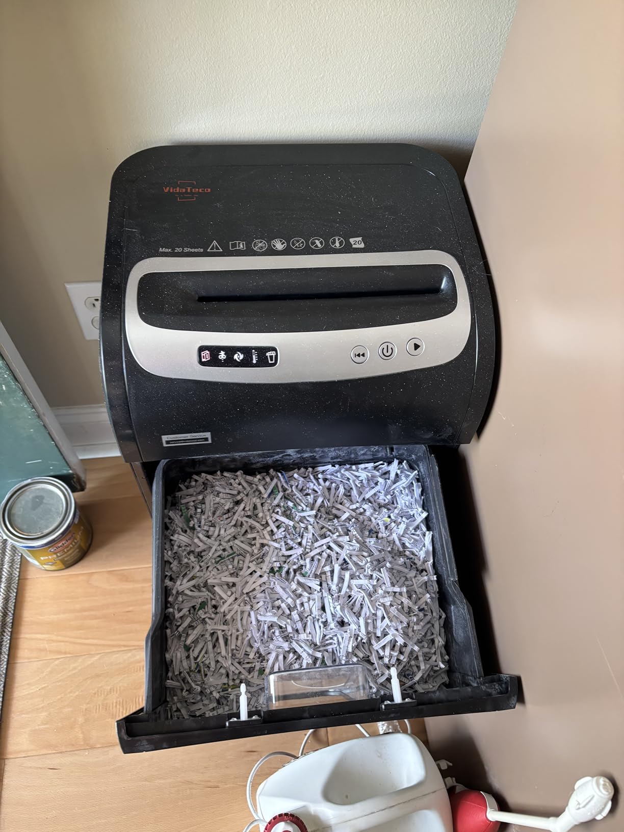 VidaTeco 18-Sheet Micro Cut Paper Shredder for Home Office Heavy Duty customer photo 1