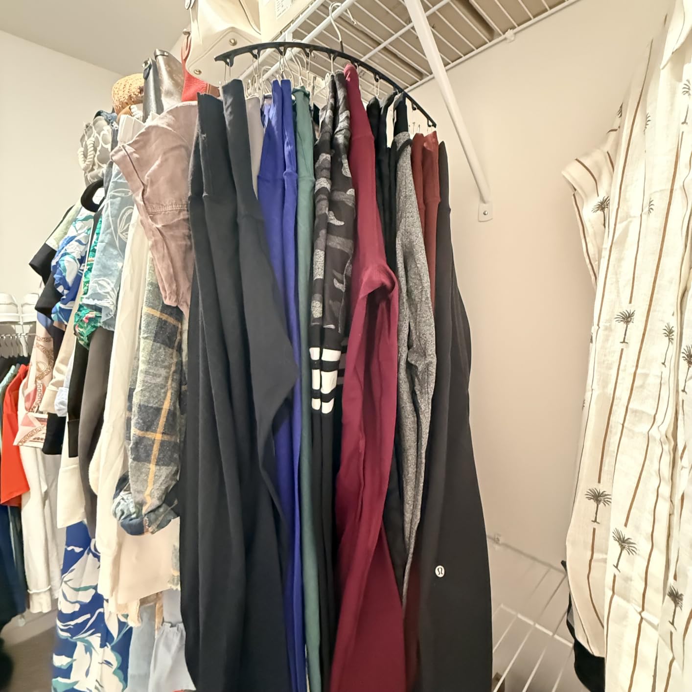 Volnamal Legging Organizer for Closet,2 Pack Metal Yoga Pants Hangers w/10 Clips Hold 20 Leggings,Space Saving Hanging Closet Organizer Clothes Hanger College Dorm Essentials Apartment Essential,Black customer photo 1