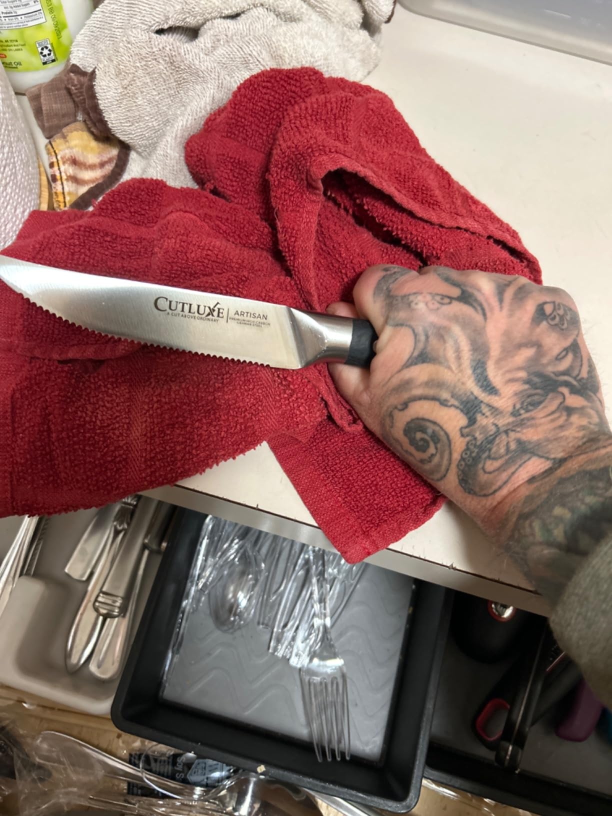 Cutluxe Santoku Knife, 5