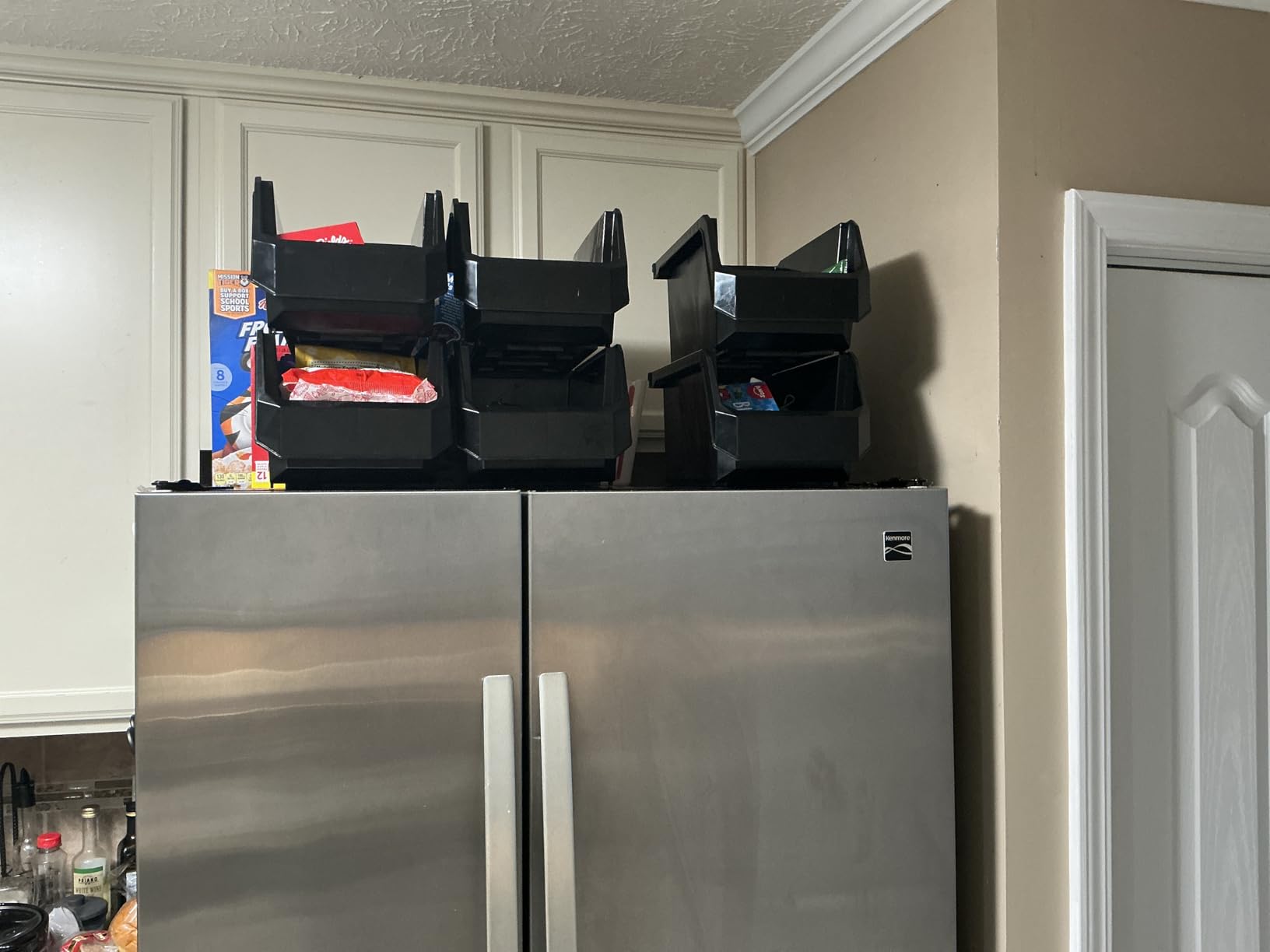 Akro-Mils ReadySpace Large Stackable Plastic Storage Bins, 6-Pack, Black customer photo 1
