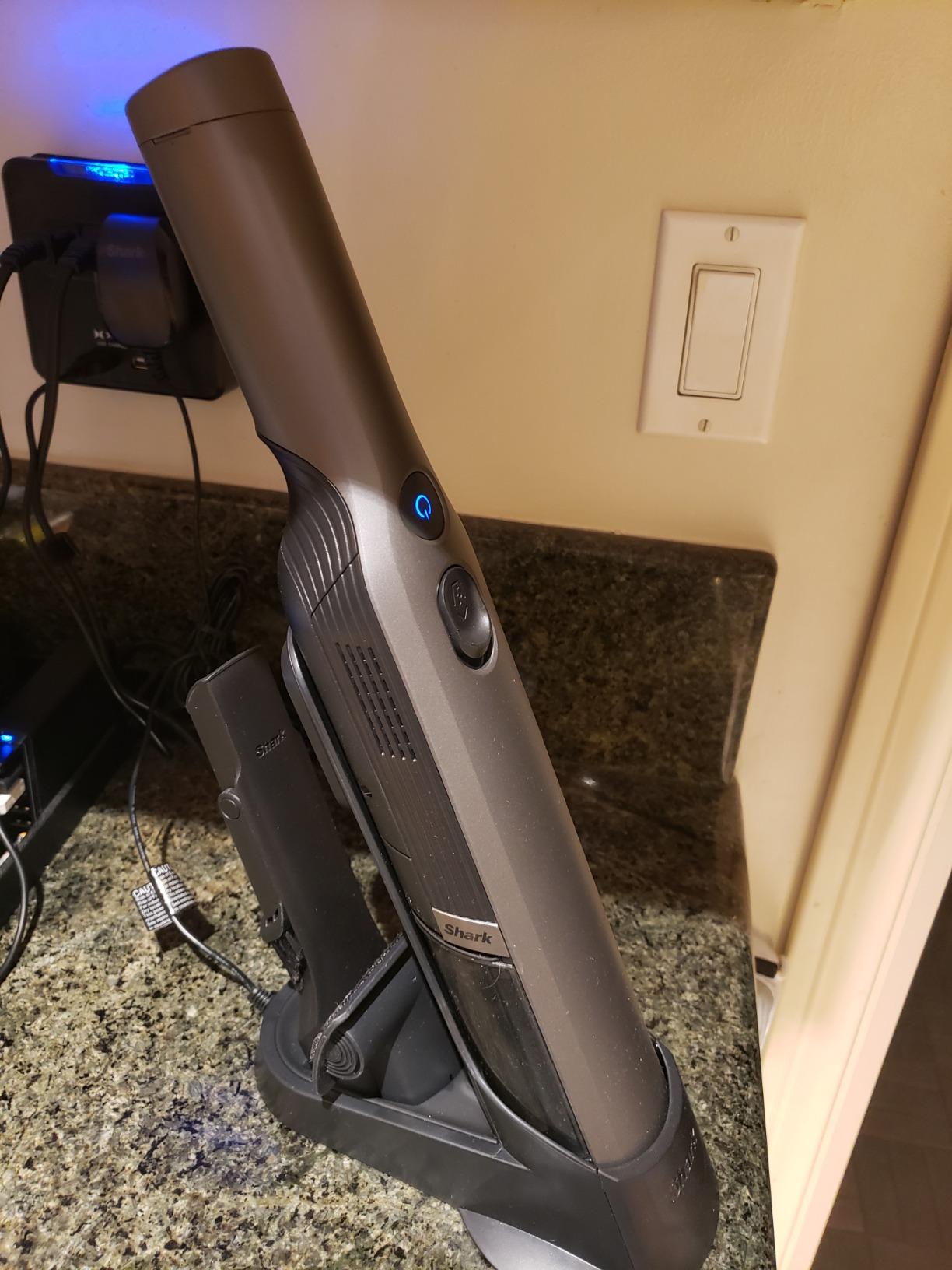Shark WANDVAC Cordless Hand Vac, Black, WV201BK customer photo 2
