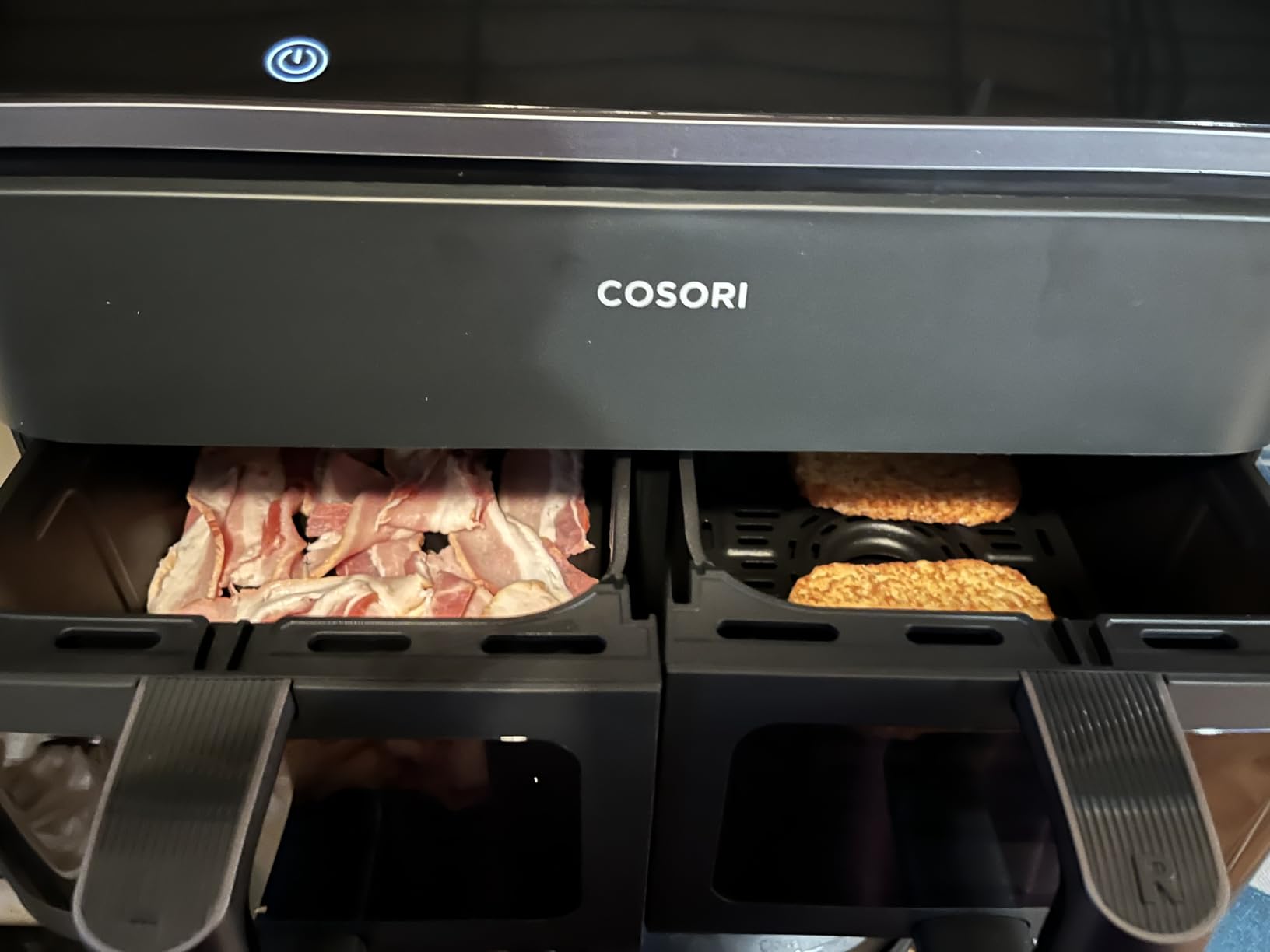 Cosori Dual Air Fryer, 9QT, 10-in-1,Sync Cook & Finish, Max 450°F customer photo 1