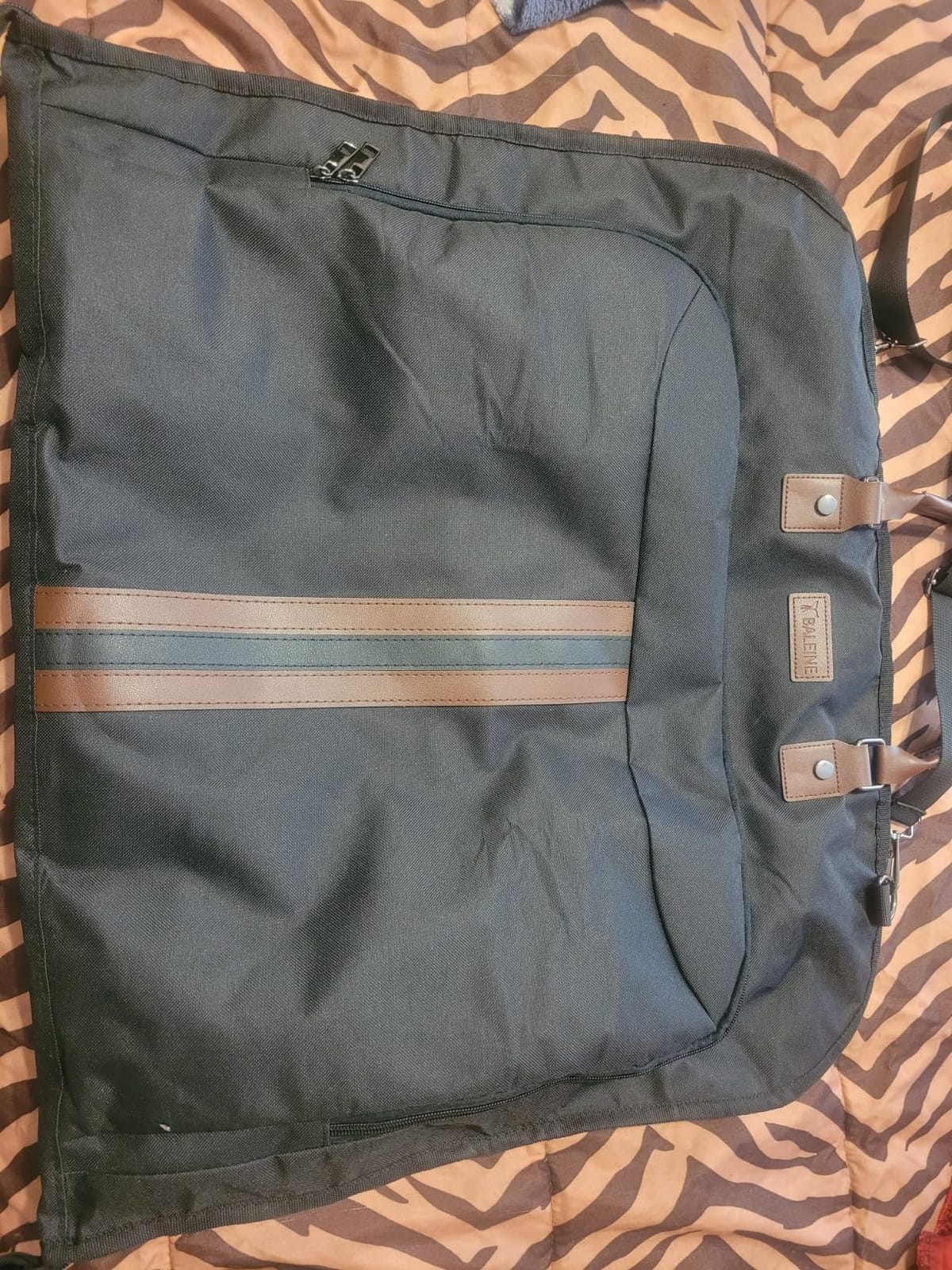 BALEINE Garment Bags for Travel, Water Resistant Carry on Suit Bag customer photo 1