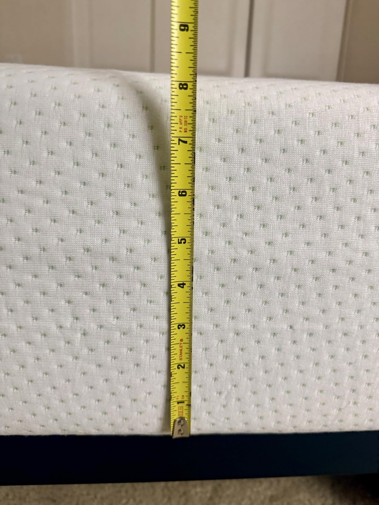 Zinus Memory Foam 10 Inch Green Tea Mattress, Queen customer photo 1