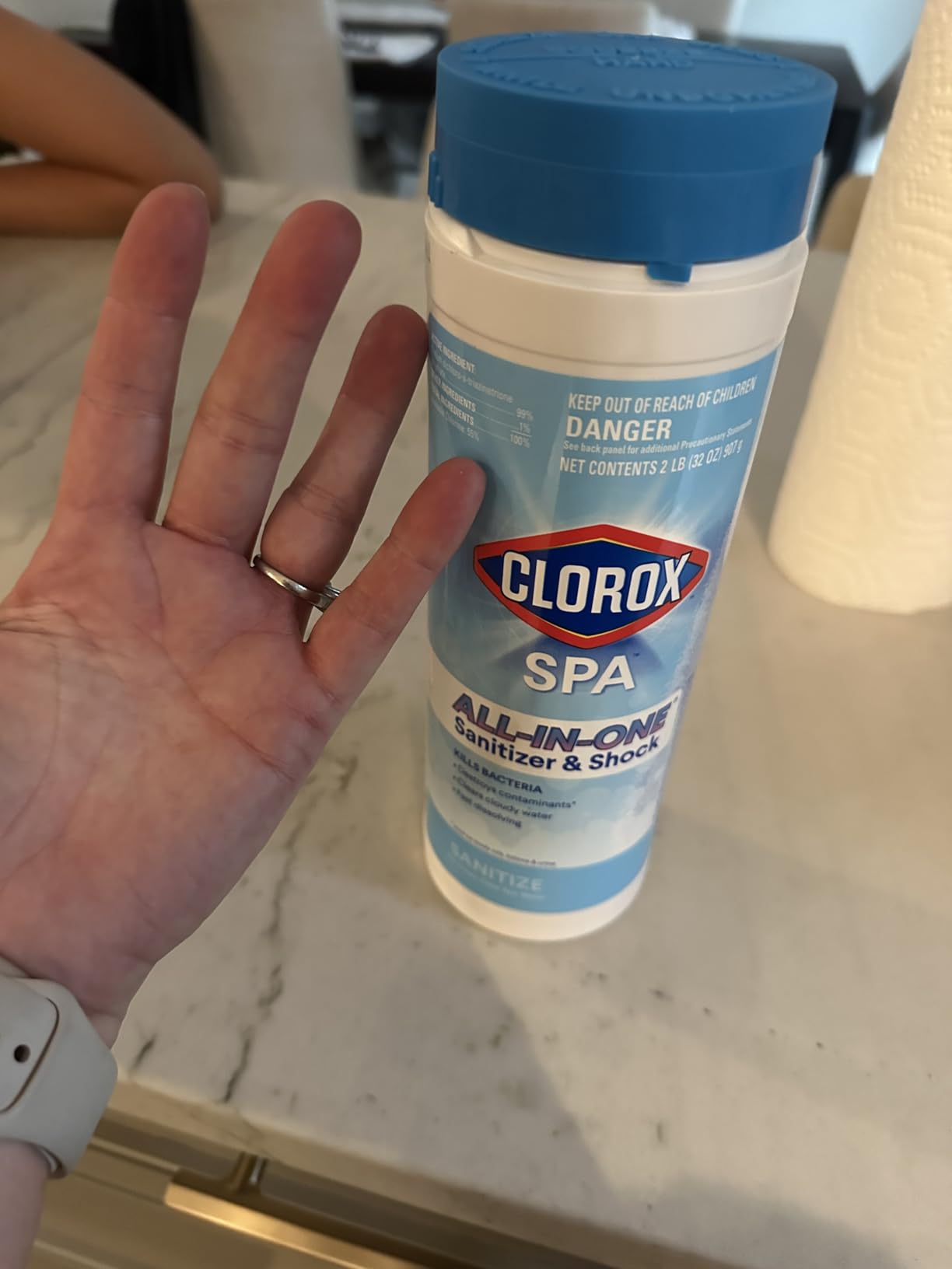 Clorox® Pool&Spa™ Spa Water All-in-One Sanitizer & Shock, Destroys Contaminants, Clears Cloudy Water, 2LB (Pack of 1) customer photo 2