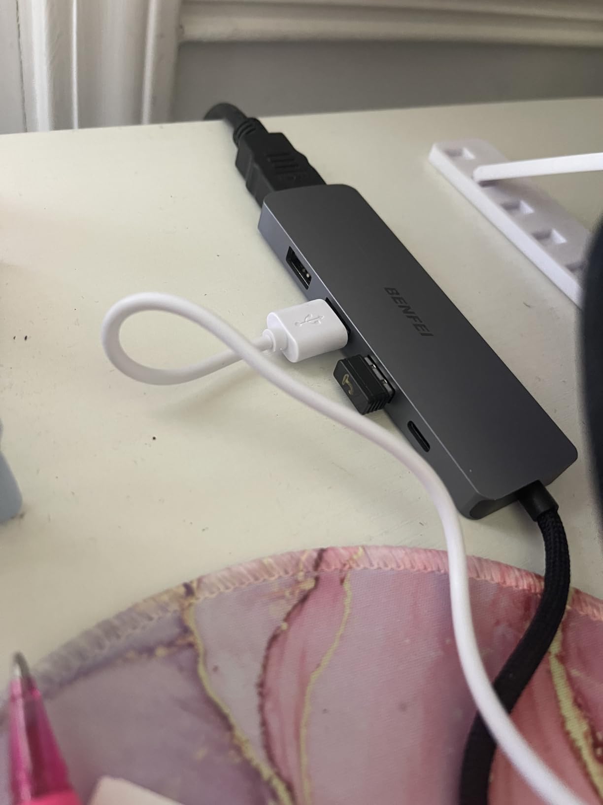 BENFEI USB C Hub 5-in-1 with 4K HDMI(Certified), 100W Power Delivery, 3 USB-A, Silicone Cable, Aluminum Case Compatible with MacBook Pro/Air, iPad Pro, iMac, iPhone 15 Pro/Pro Max, XPS, Thinkpad customer photo 2