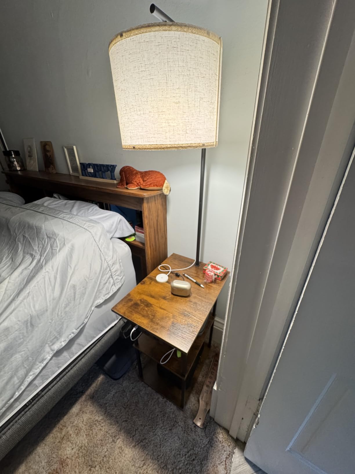 PESRAE Floor Lamp with Table, End Tables with Charging Station customer photo 1