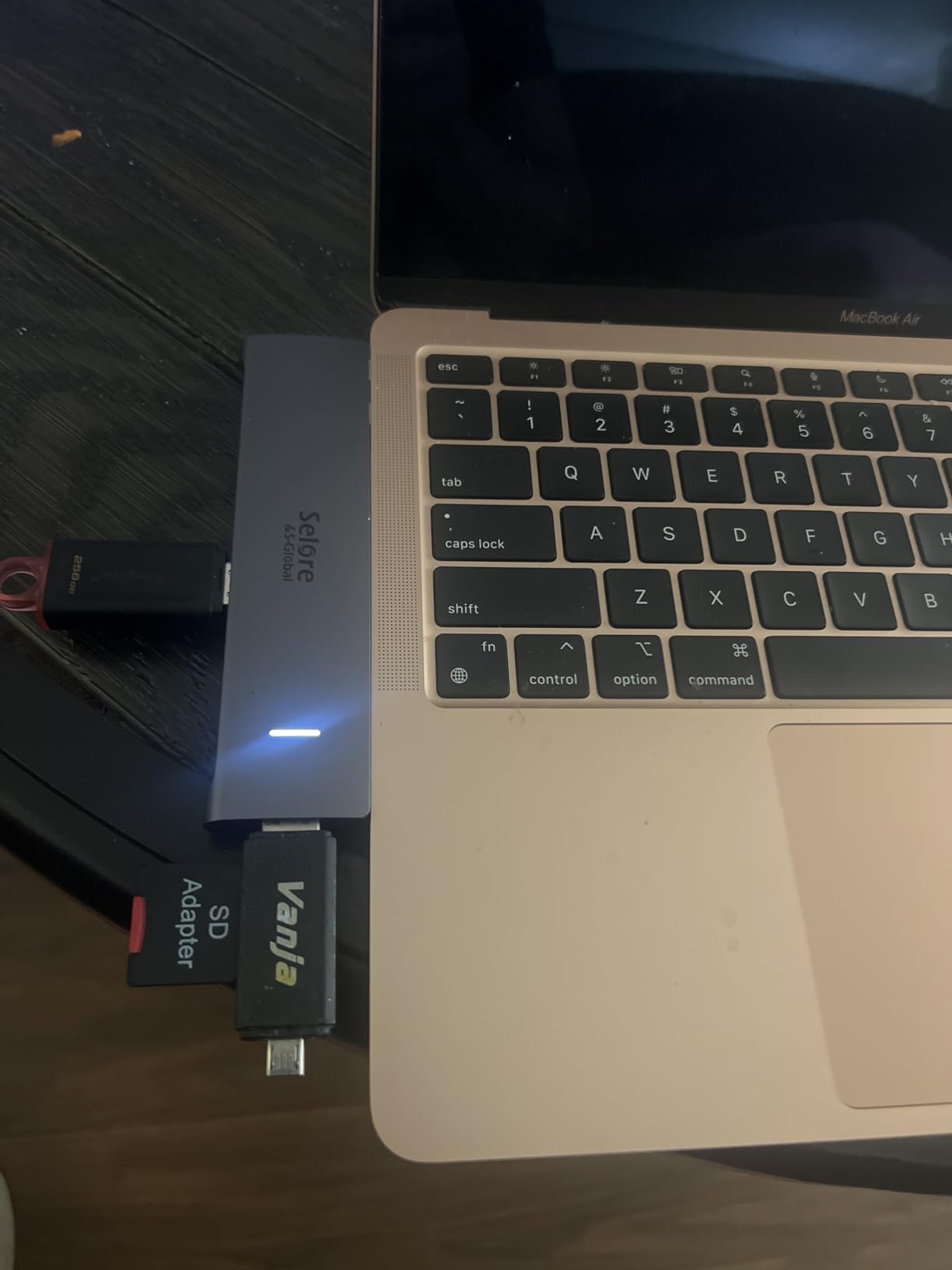 Selore USB C Docking Station Dual Monitor, 14-in-1 Laptop Docking Station customer photo 1