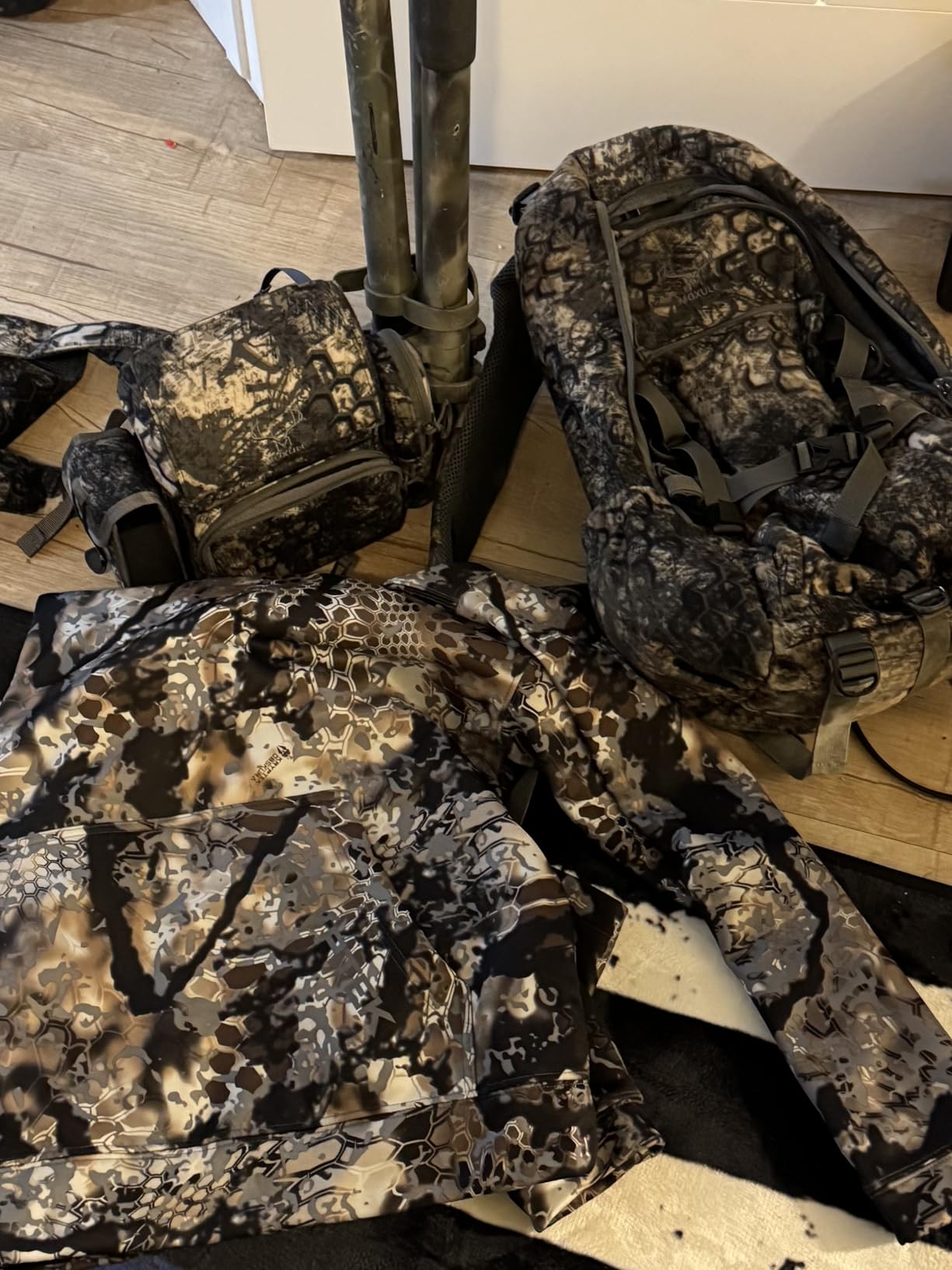 MOXULE Binocular Harness Chest Pack: Bino Case with Rangefinder Pocket customer photo 2