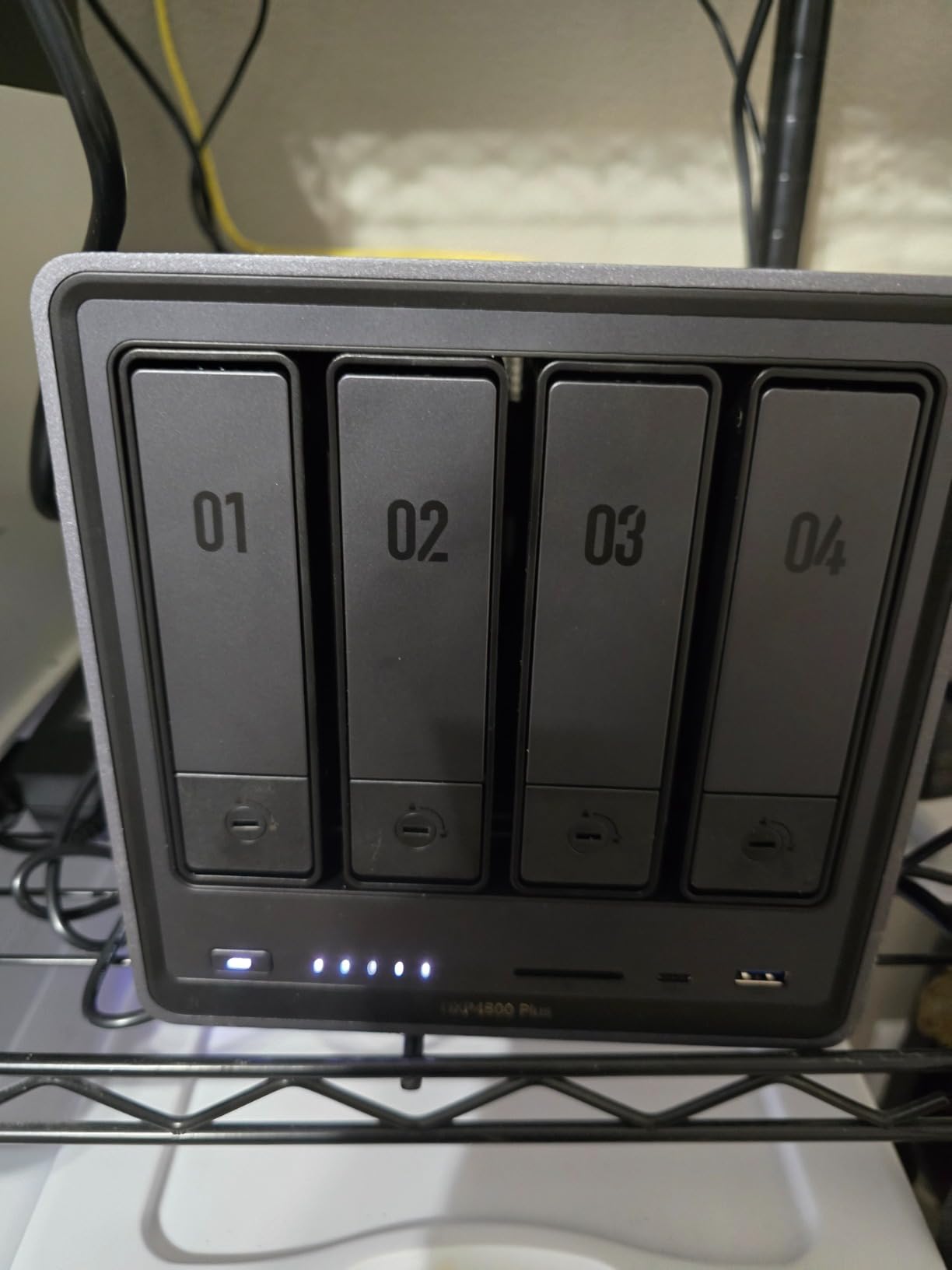 UGREEN DXP4800 Plus 4-Bay NAS for Families, Creators & Small Teams customer photo 2