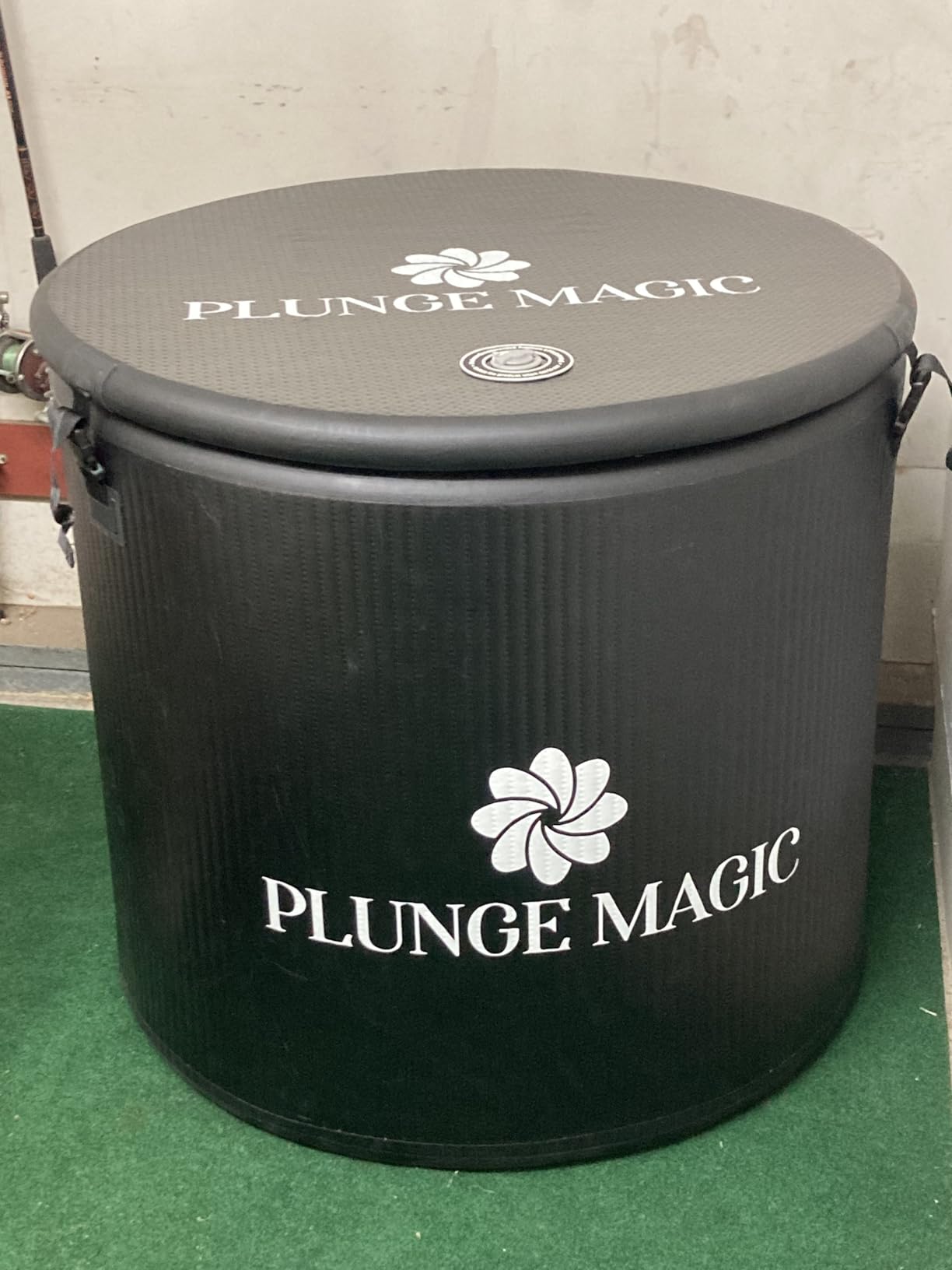 Inflatable Cold Plunge Tub, Water Chiller Compatible, Home-Friendly, XL customer photo 1