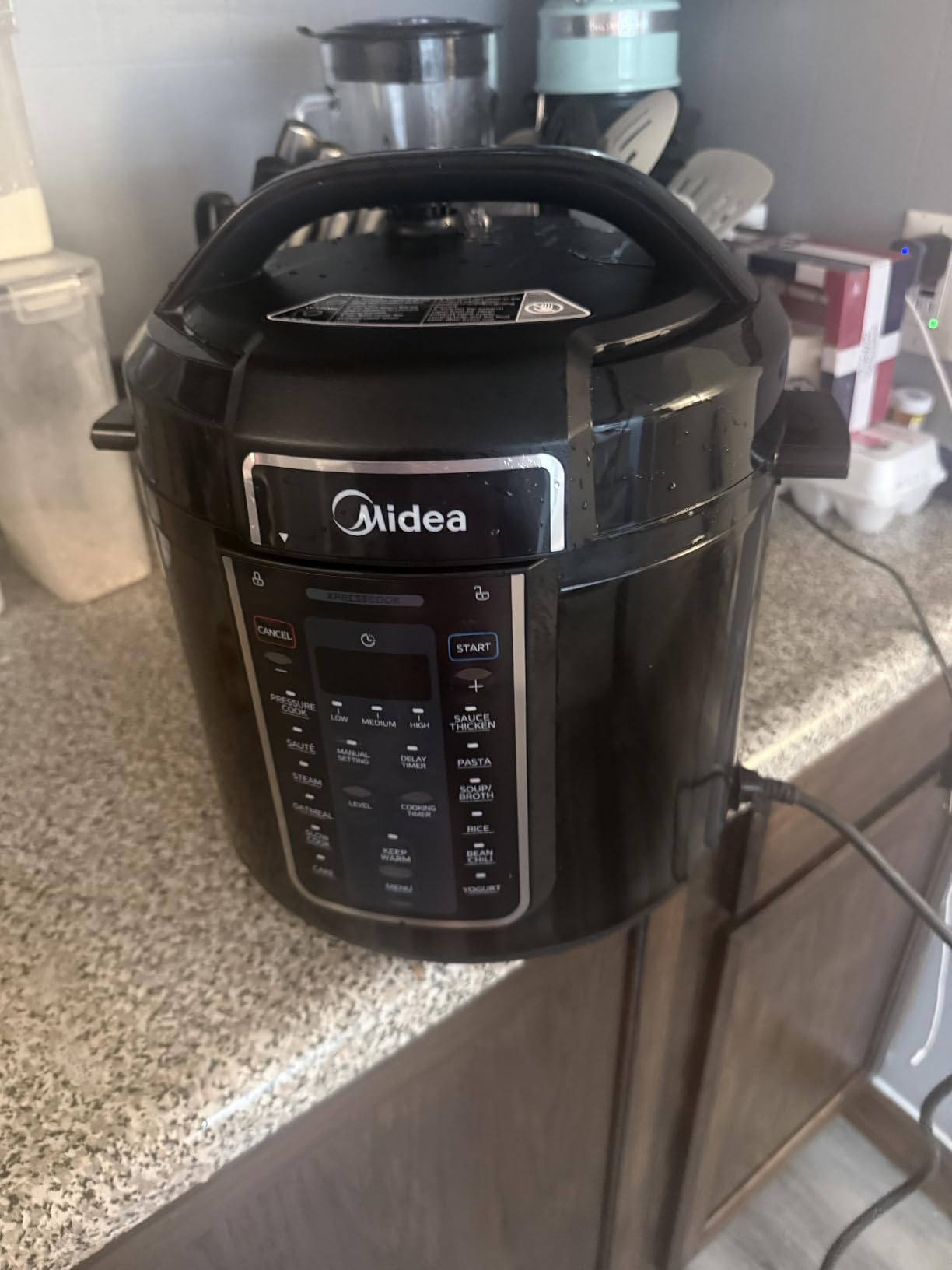 Midea 12-in-1 Electric Pressure Cooker, 6 Quarts, 12 Presets, Multi-Functional Programmable Slow Cooker, Rice Cooker, Steamer, Sauté Pan, Yogurt Maker, and More, Stainless Steel customer photo 2