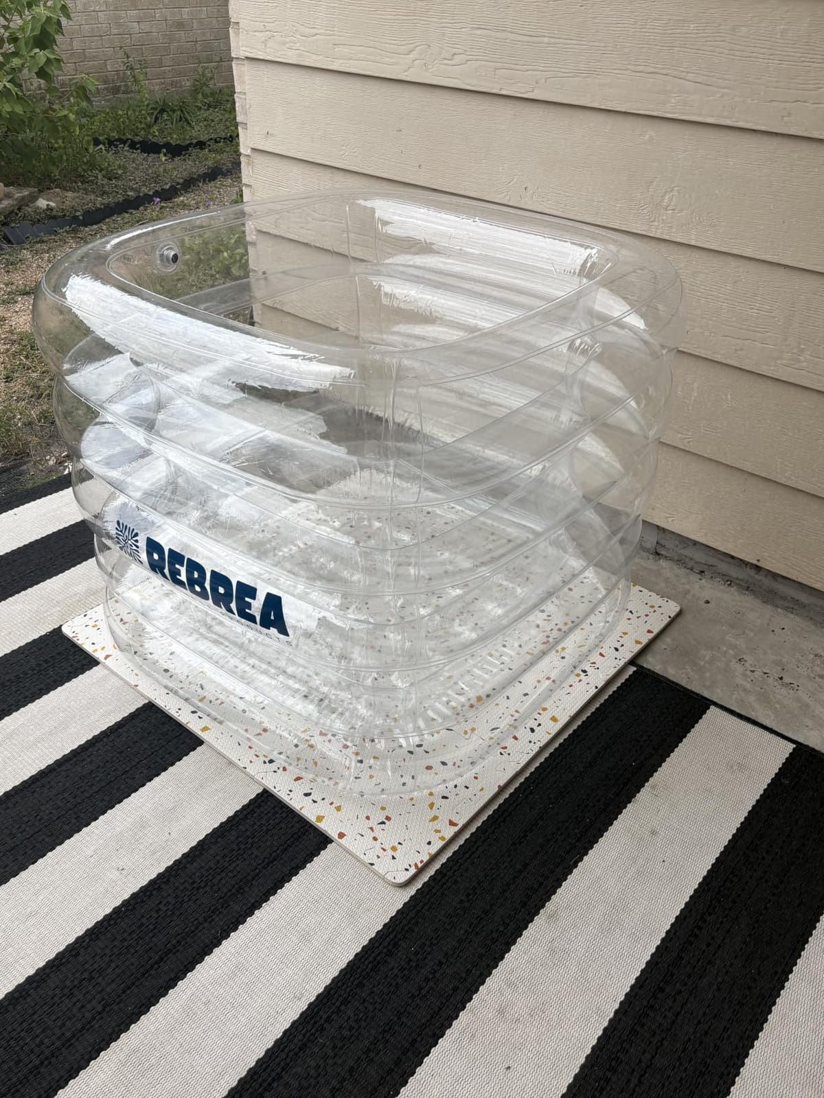 Inflatable Ice Bath Tub -Large Clear See Through -Ice Plunge Tub for Cold Water Therapy - Portable Cold Plunge Tub - Indoor & Outdoor - Inflatable Tub for Adults - Ice Tub for Athletes customer photo 1