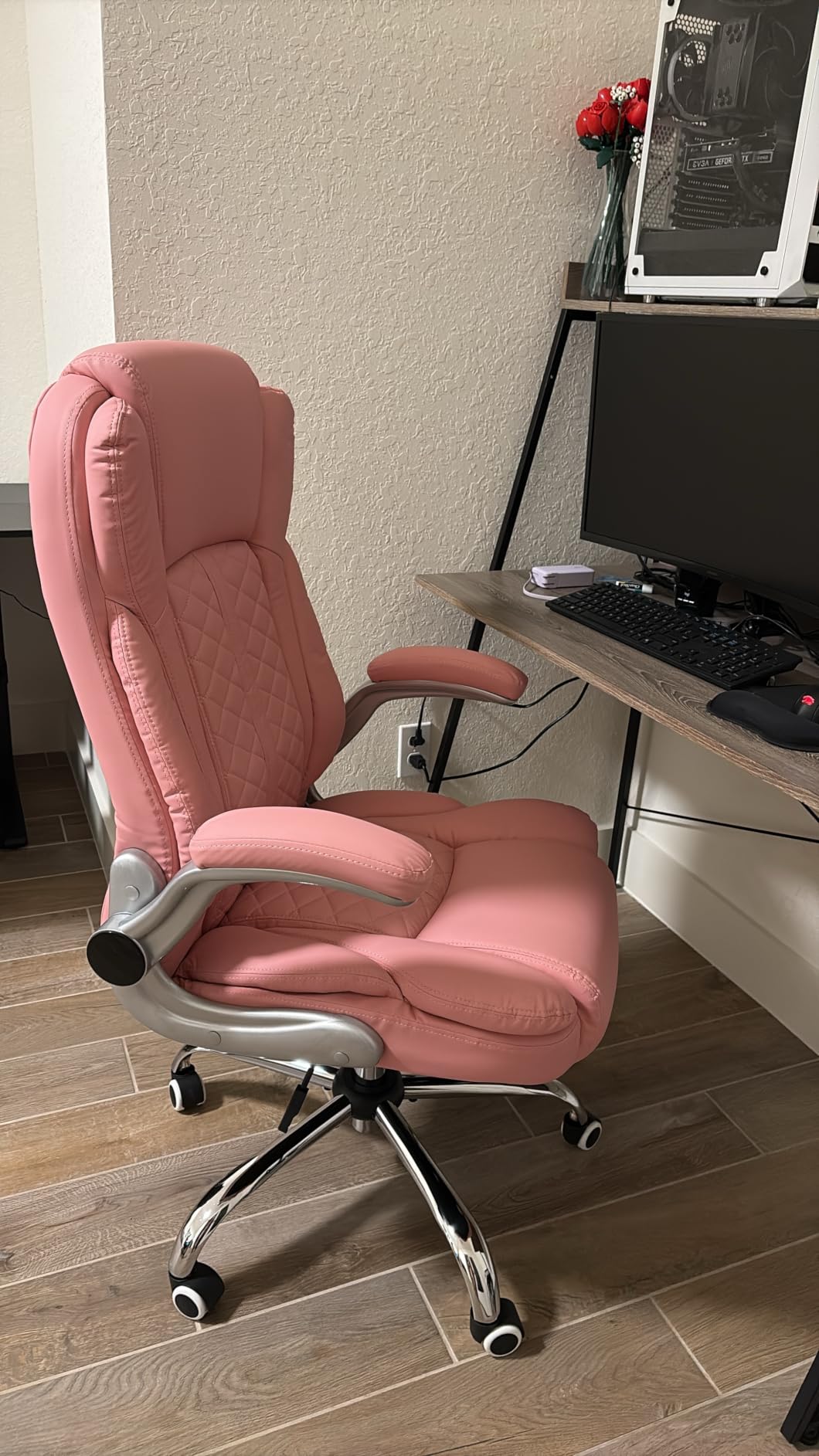 400lbs Executive Office Chair with Flip-Up Armrests, Big and Tall Computer Chair for Heavy People, Heavy Duty Ergonomic Comfy Chair, Breathable PU Leather (Black) customer photo 1