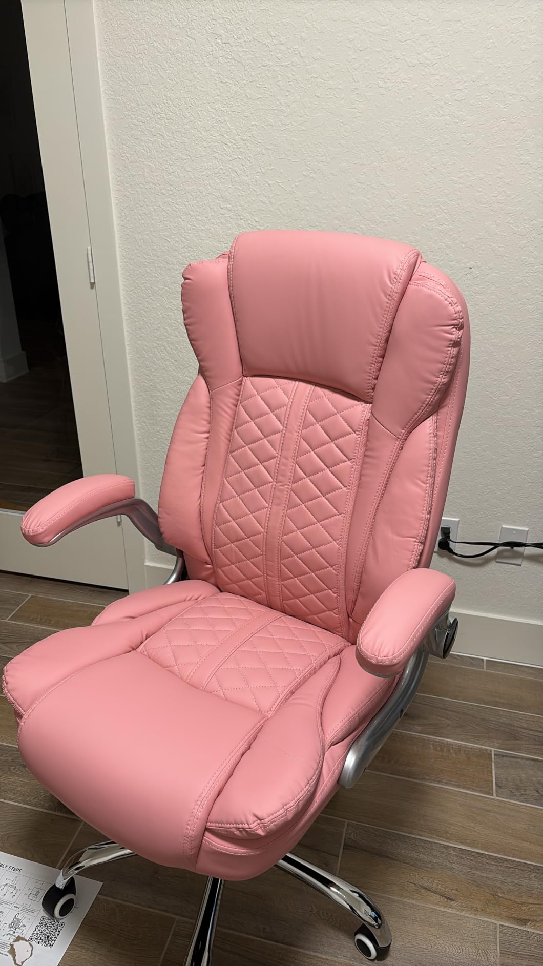 400lbs Executive Office Chair with Flip-Up Armrests, Big and Tall Computer Chair for Heavy People, Heavy Duty Ergonomic Comfy Chair, Breathable PU Leather (Black) customer photo 2