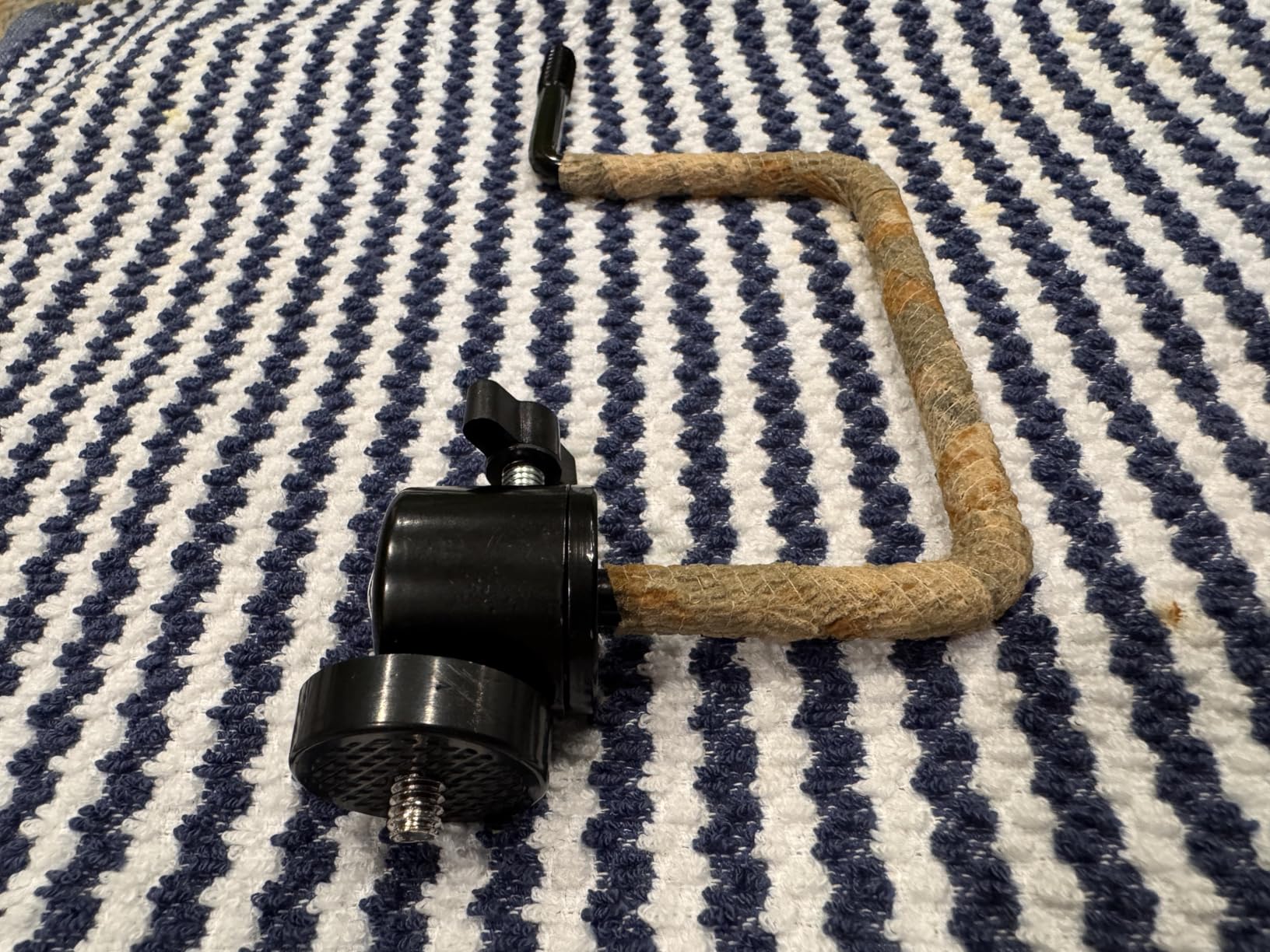 Trail Camera Mount, 4-Pack 360° Tree Bracket, 1/4in Thread, Camo customer photo 2