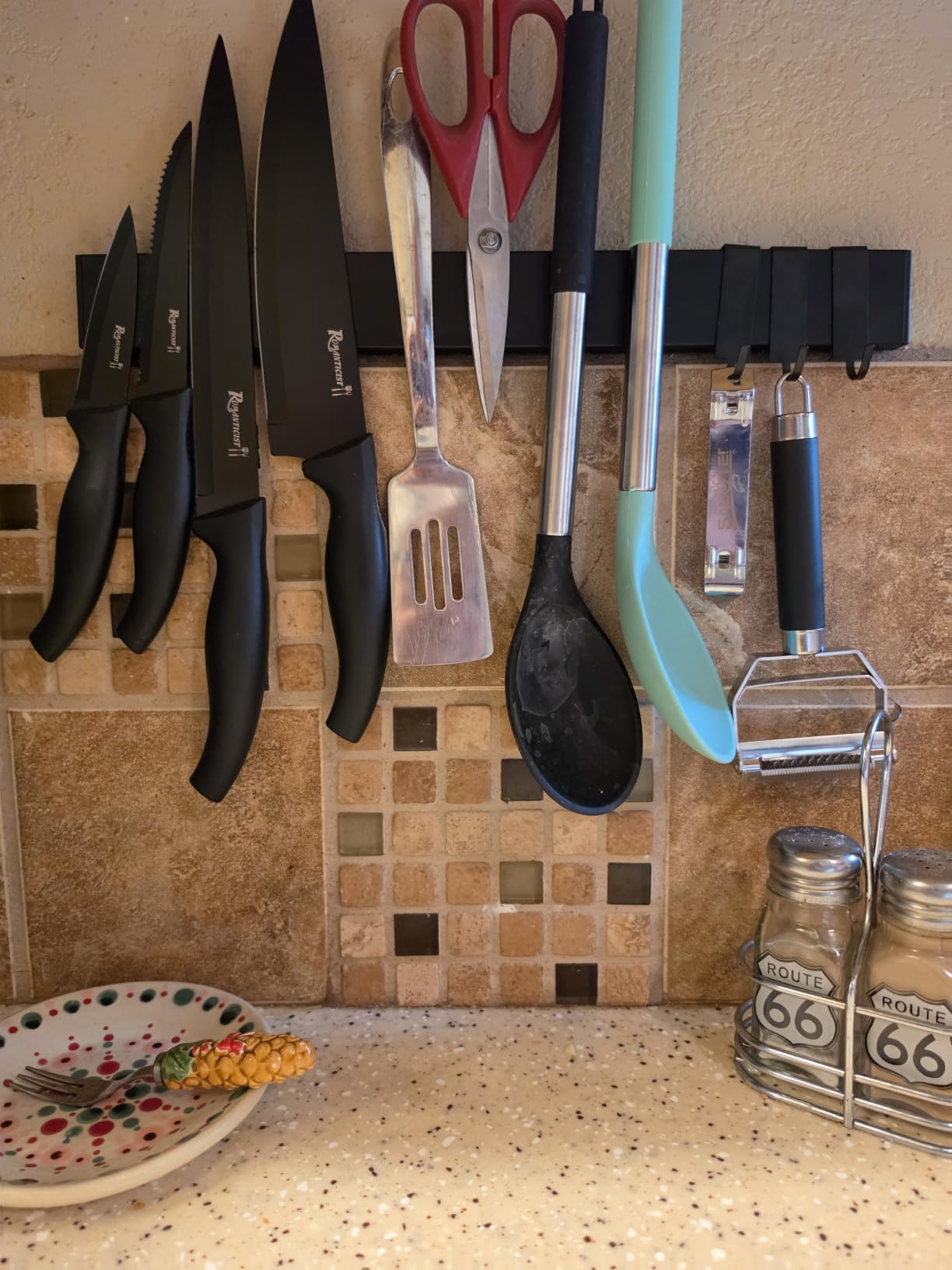 Magnetic Knife Holder for Wall, No Drilling Magnetic Knife Strip Adhesive Knife Holder Magnet Knife Bar, Wall Mount Knife Rack Block Metal Tool Holder for Utensils RV Kitchen Organization, 10 Inch customer photo 2